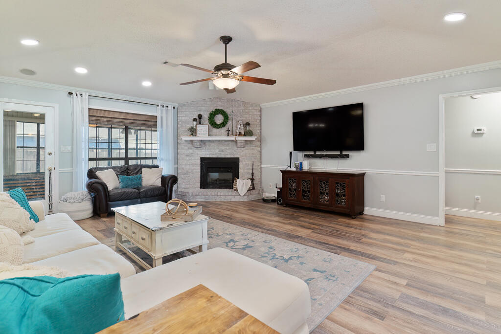 PLANTATION OAKS S/D - Residential