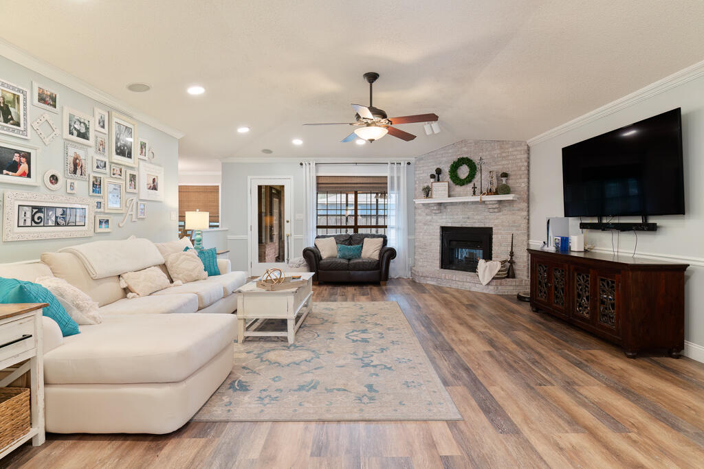 PLANTATION OAKS S/D - Residential