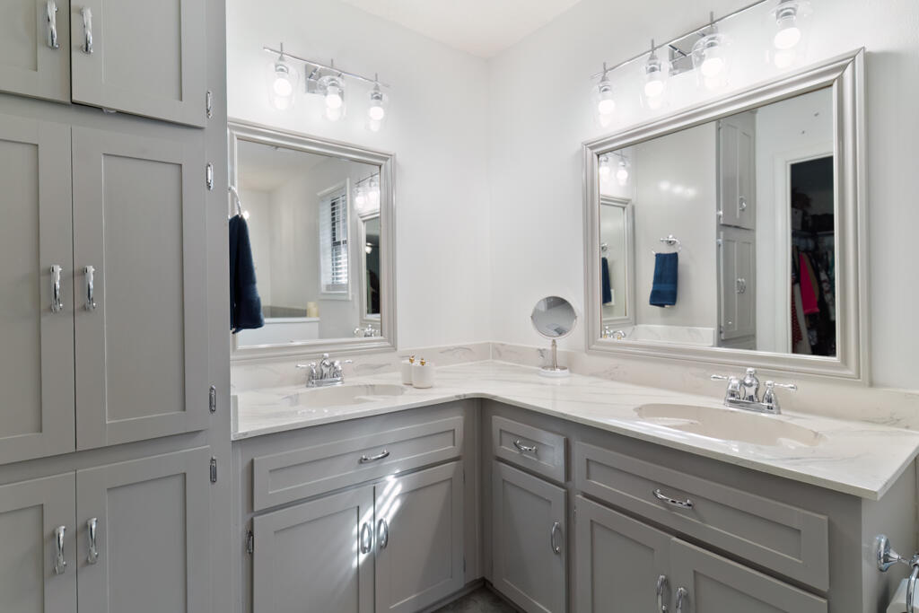 PLANTATION OAKS S/D - Residential