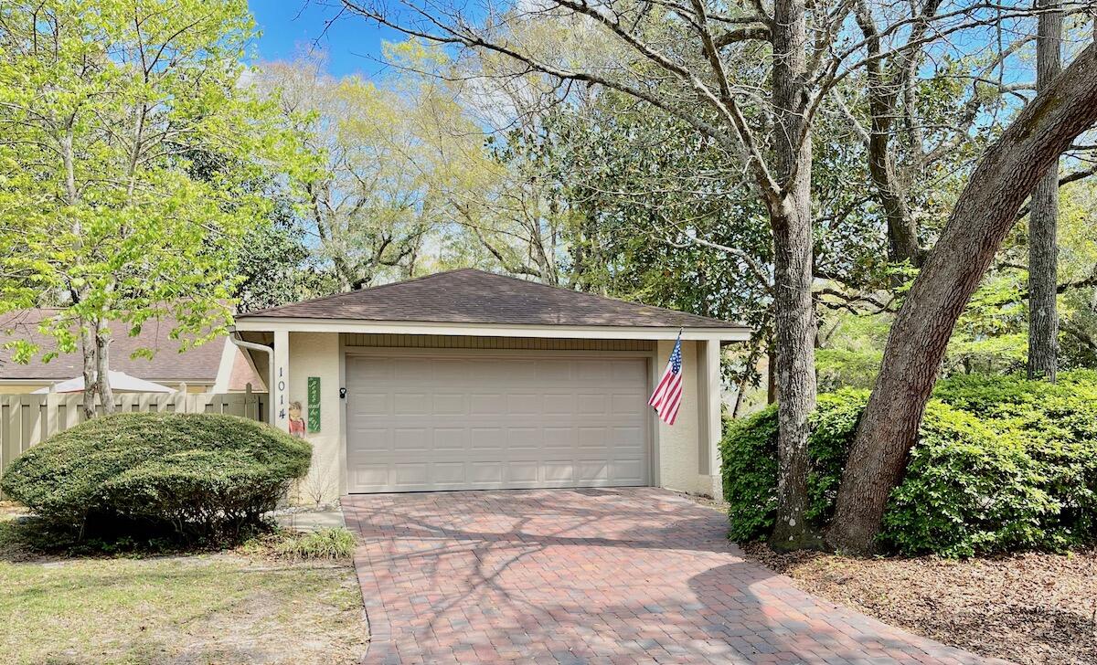 ROYAL OAKS S/D - Residential