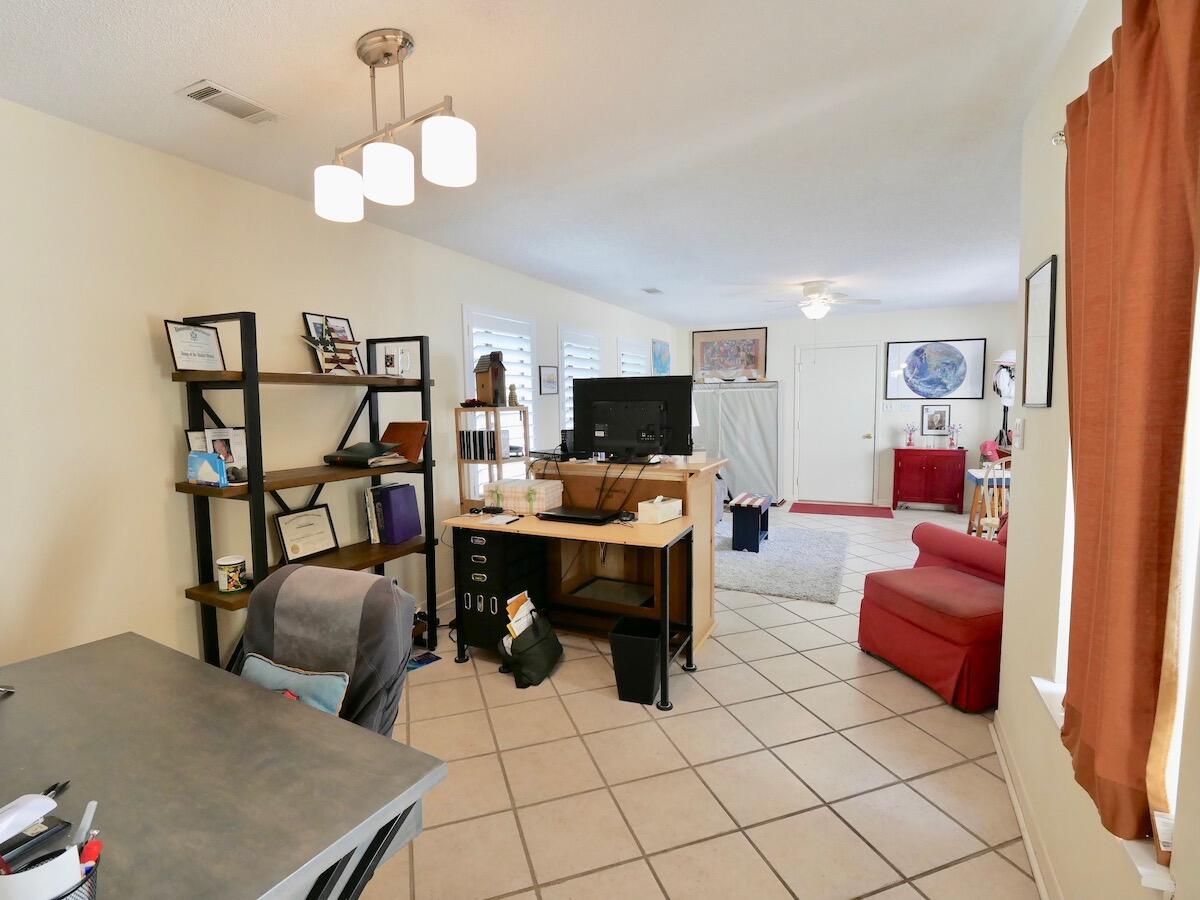 ROYAL OAKS S/D - Residential