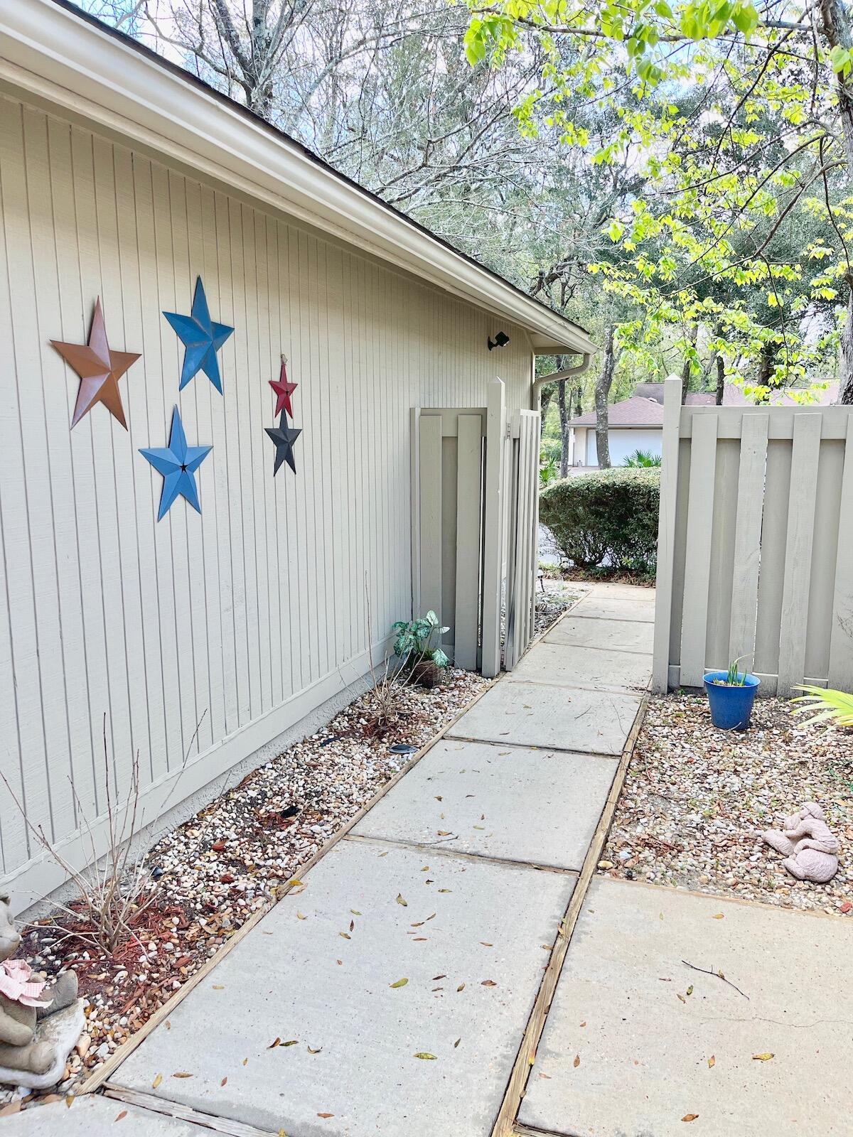 ROYAL OAKS S/D - Residential