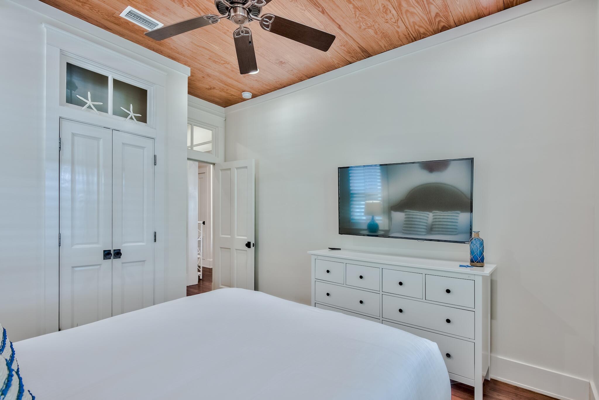 WATERCOLOR - Residential