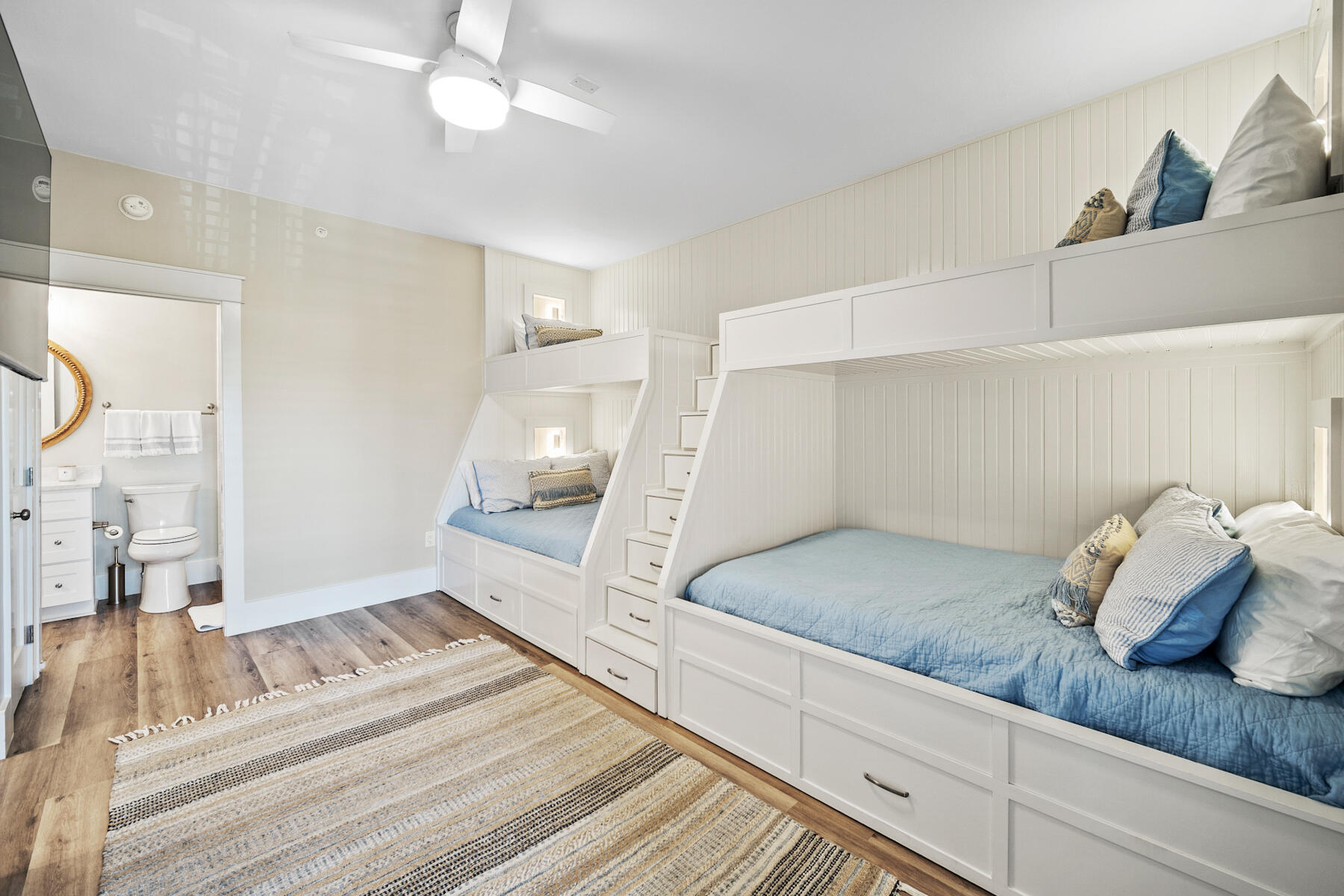 HIGH POINTE RESORT CONDO - Residential