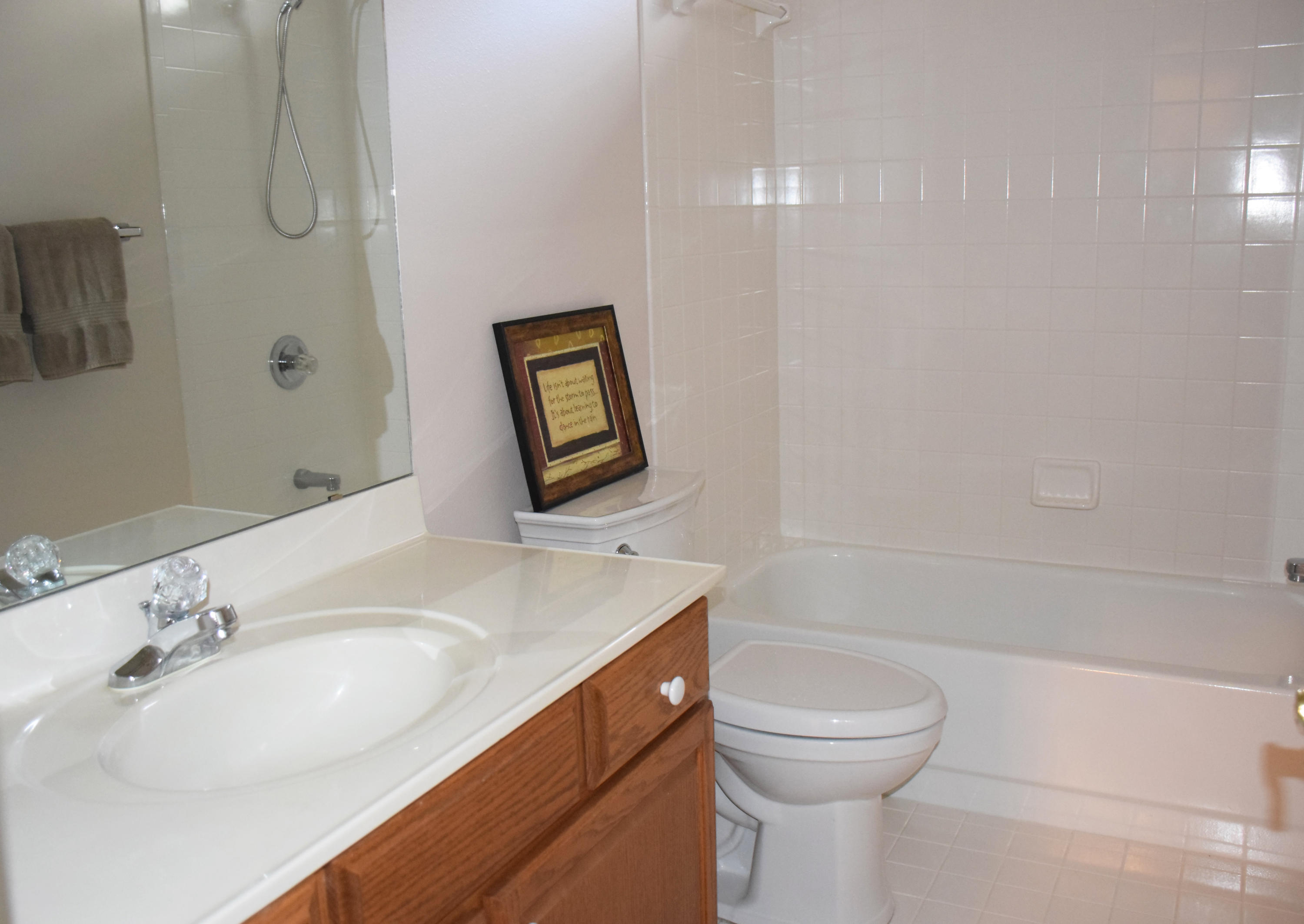 TURNBERRY PLACE - Residential