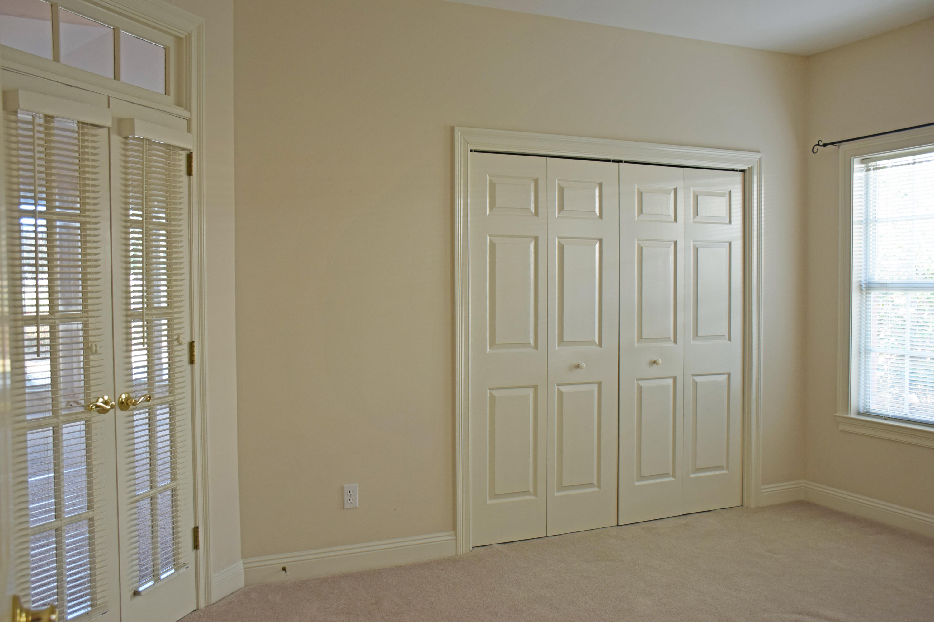 TURNBERRY PLACE - Residential