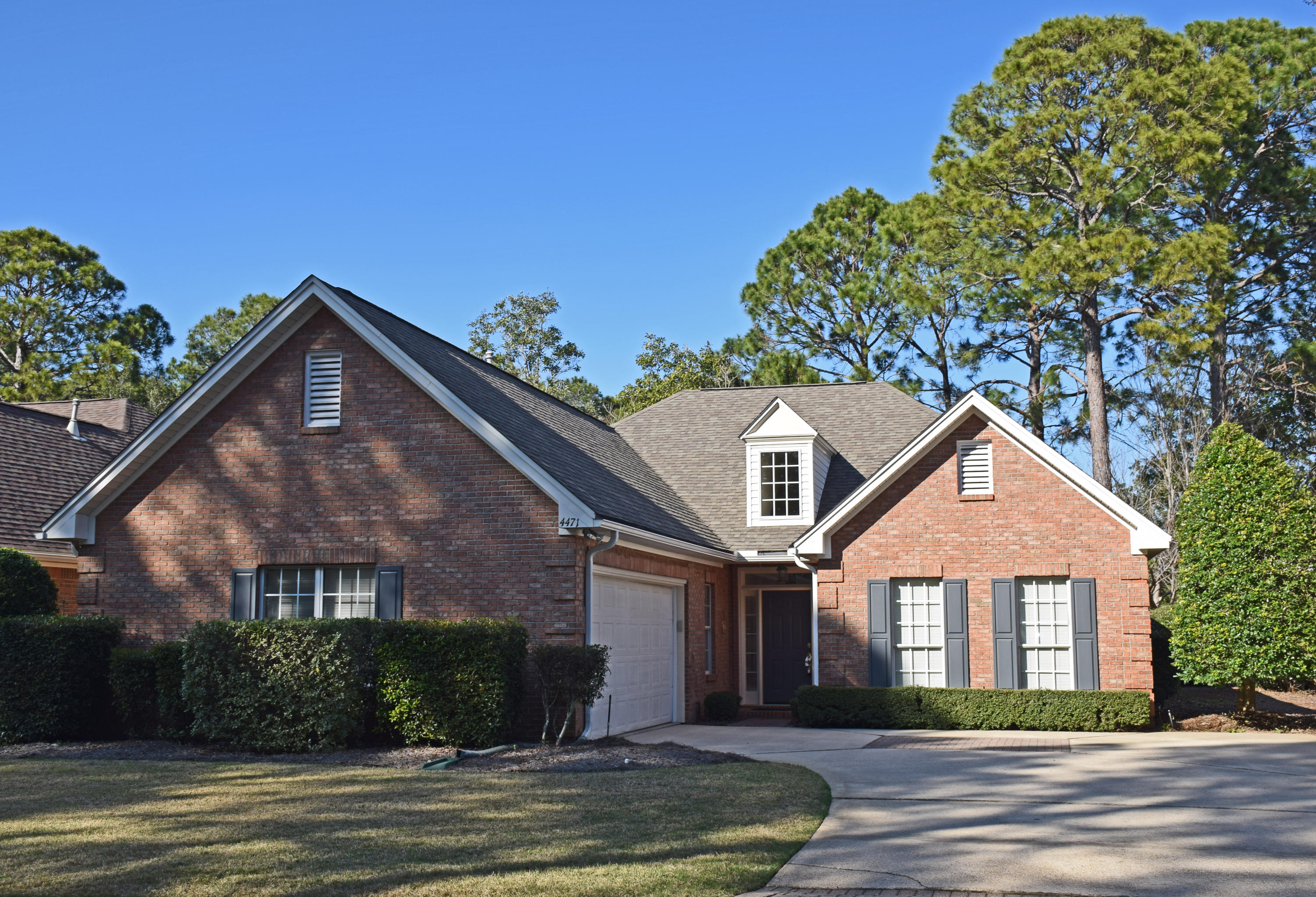 TURNBERRY PLACE - Residential