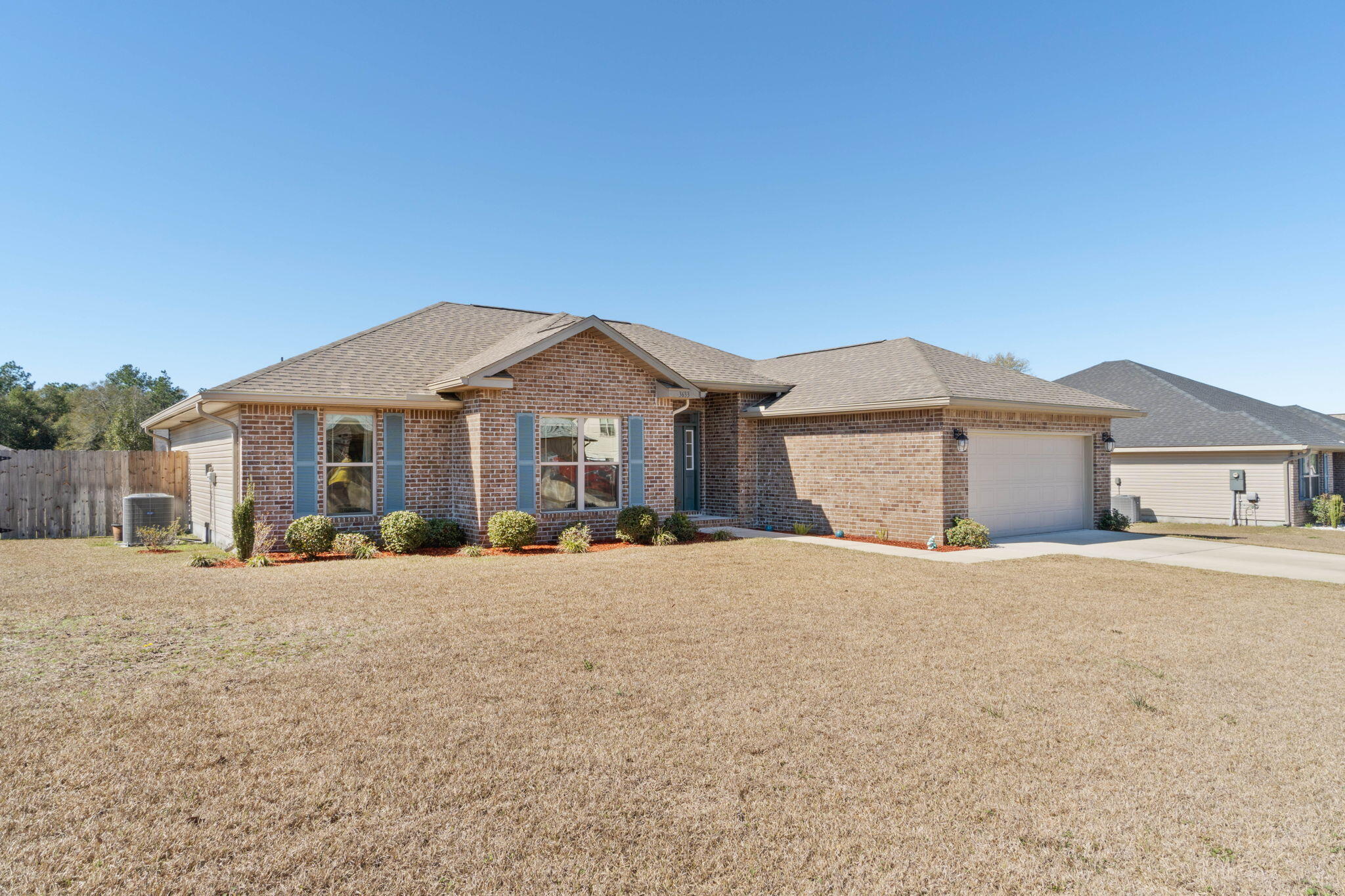 HIDDEN VALLEY - Residential