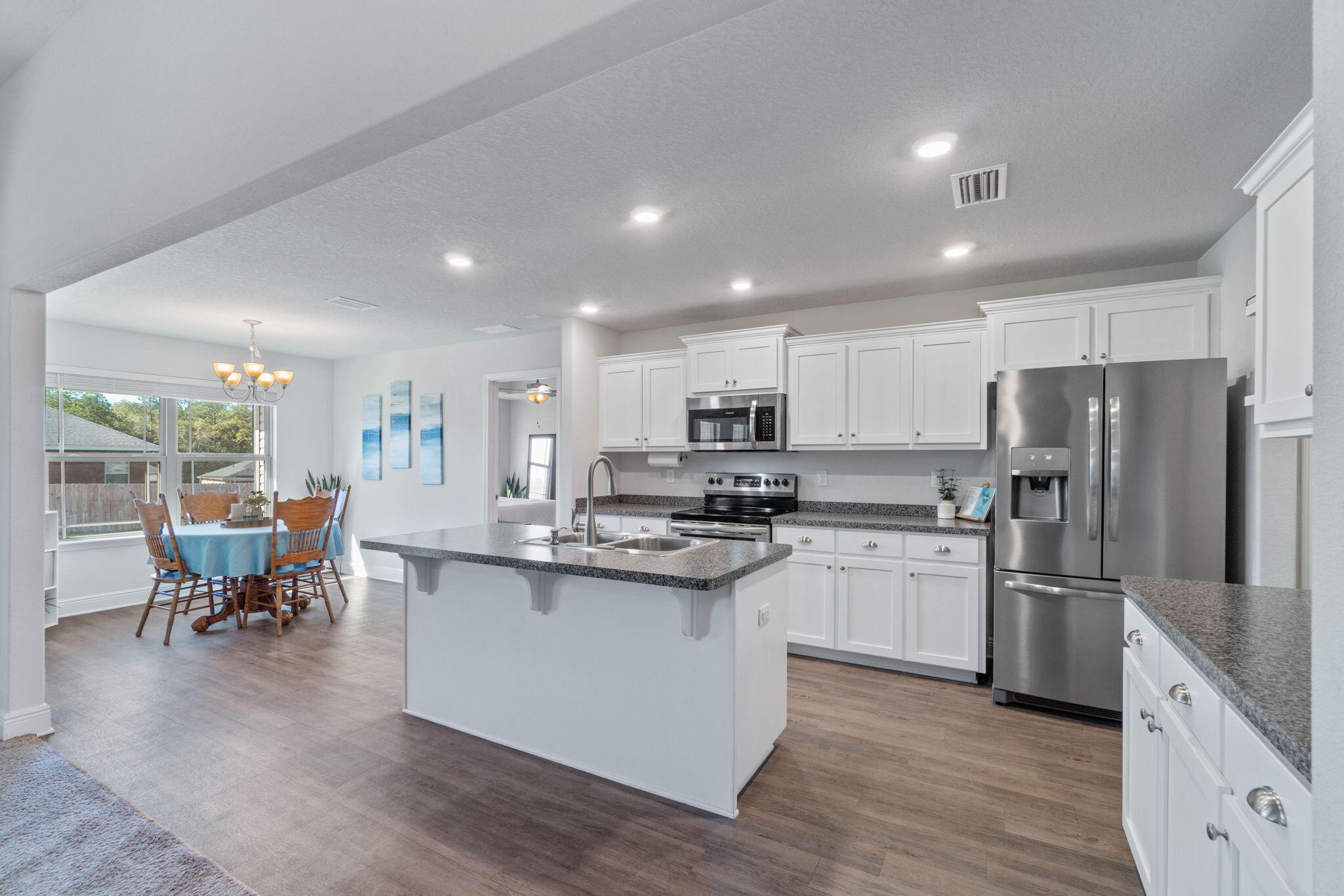 HIDDEN VALLEY - Residential