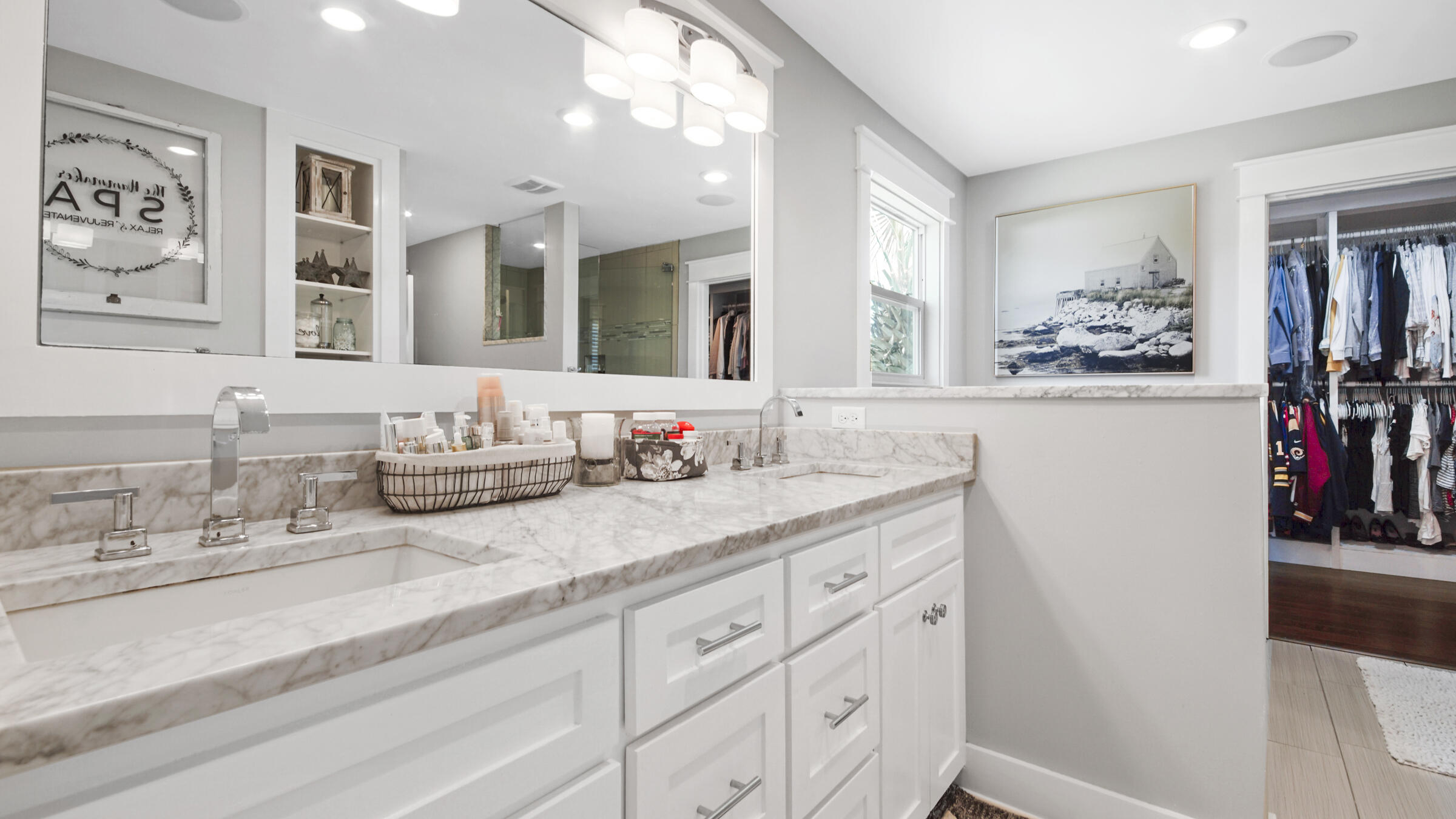 HOLIDAY SHORES ESTATES - Residential