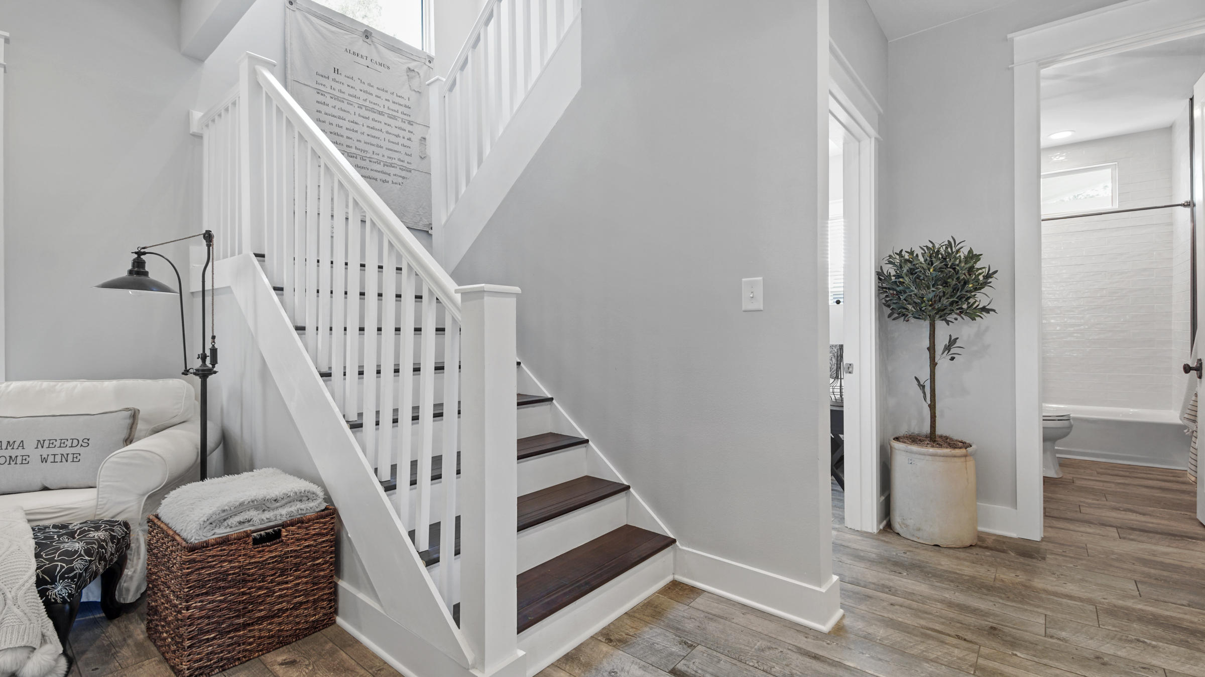 HOLIDAY SHORES ESTATES - Residential