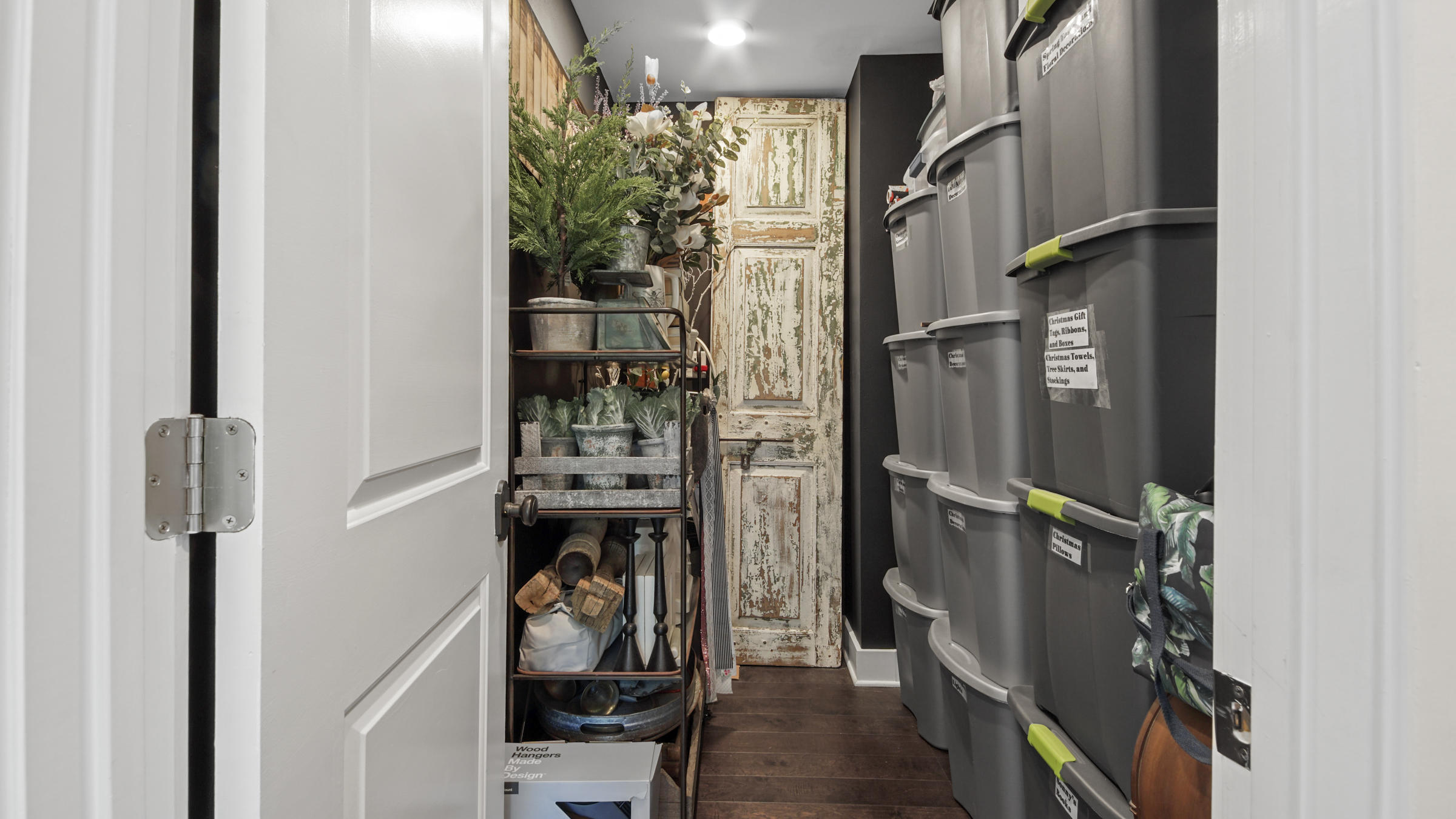 HOLIDAY SHORES ESTATES - Residential