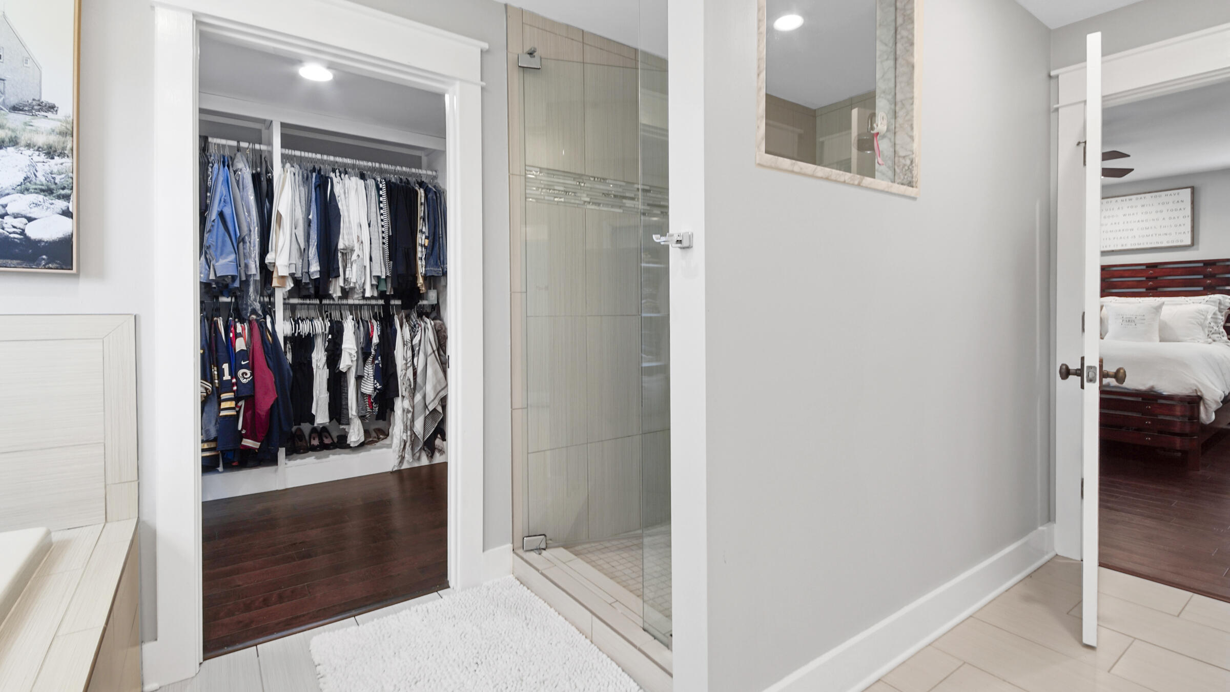 HOLIDAY SHORES ESTATES - Residential