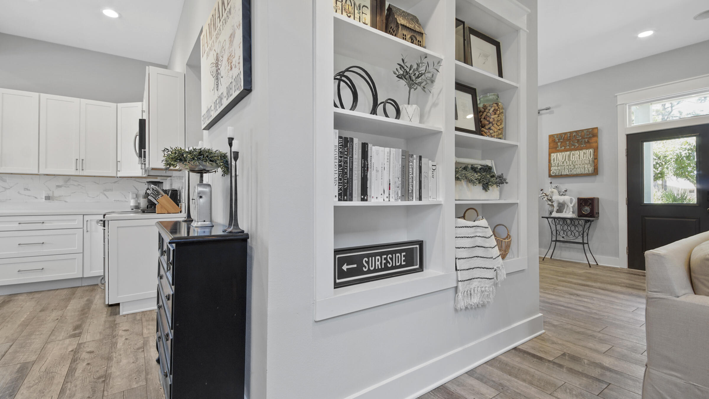 HOLIDAY SHORES ESTATES - Residential