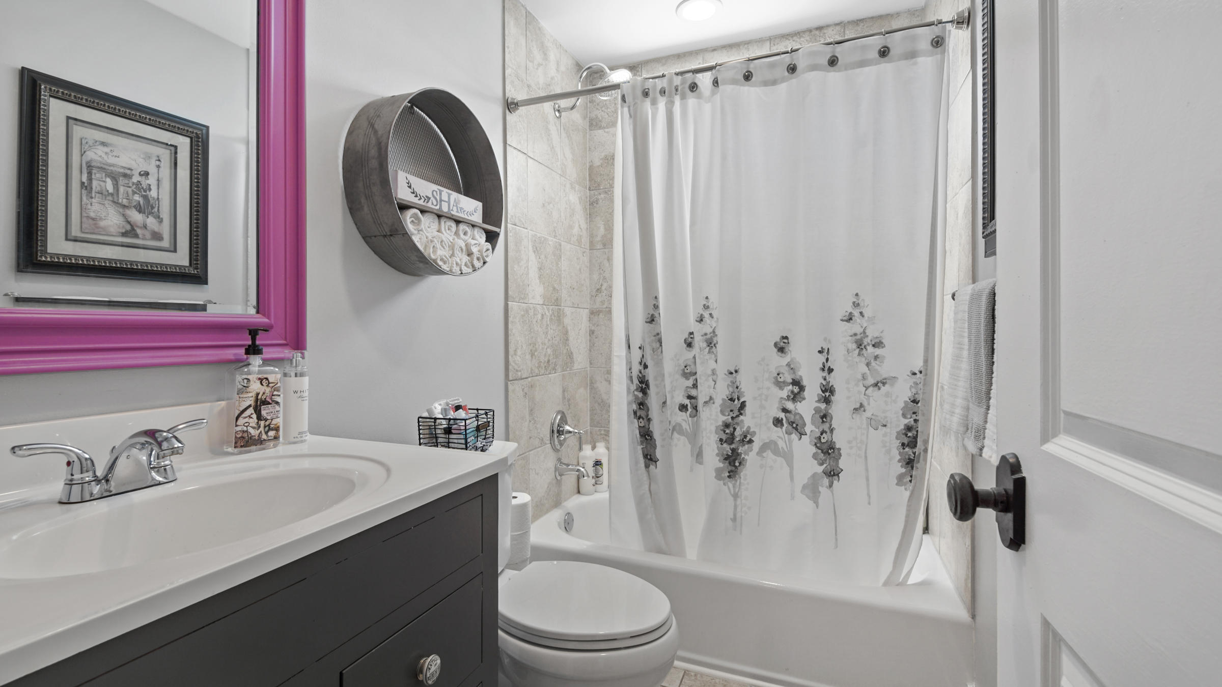 HOLIDAY SHORES ESTATES - Residential