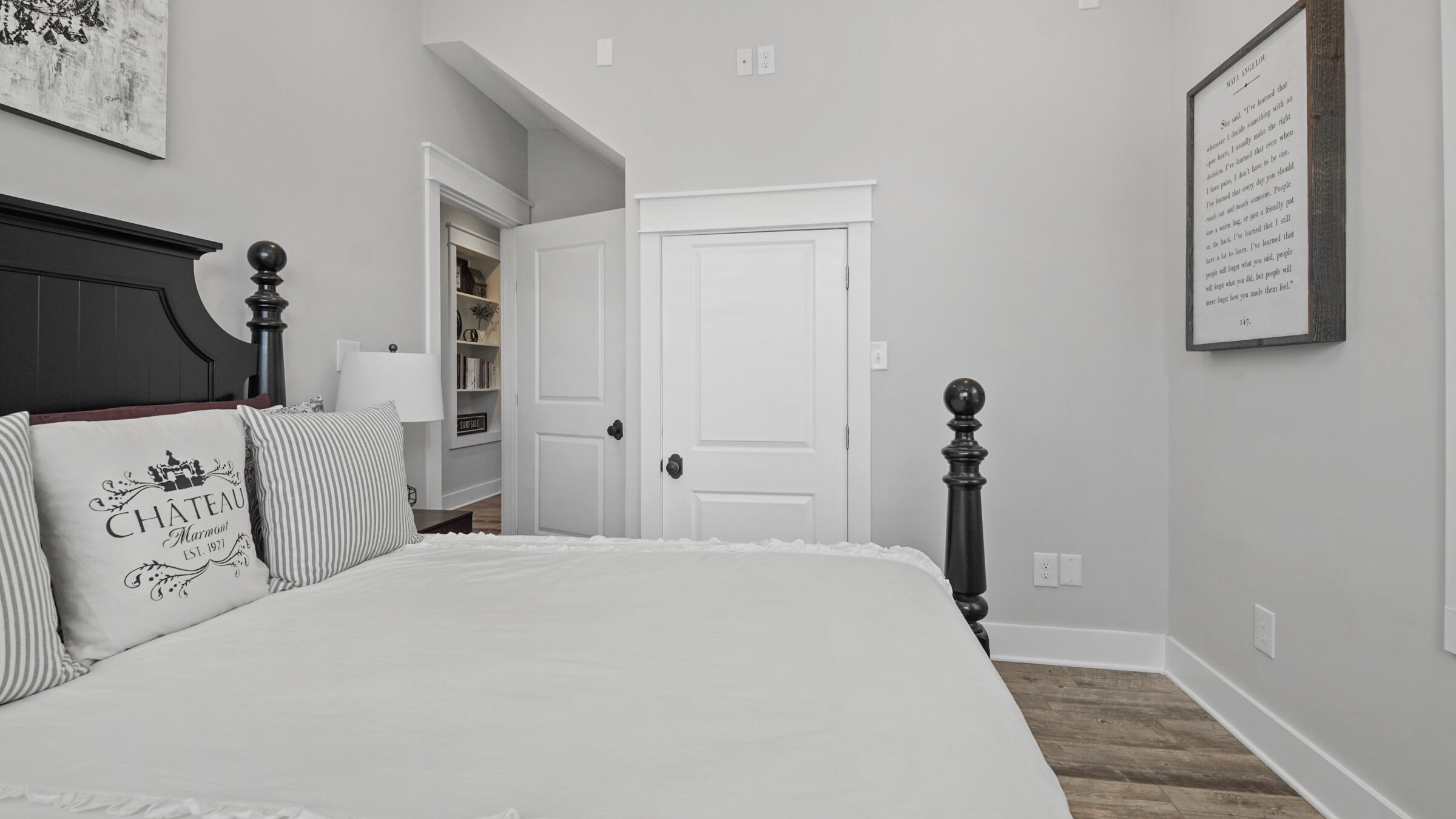 HOLIDAY SHORES ESTATES - Residential