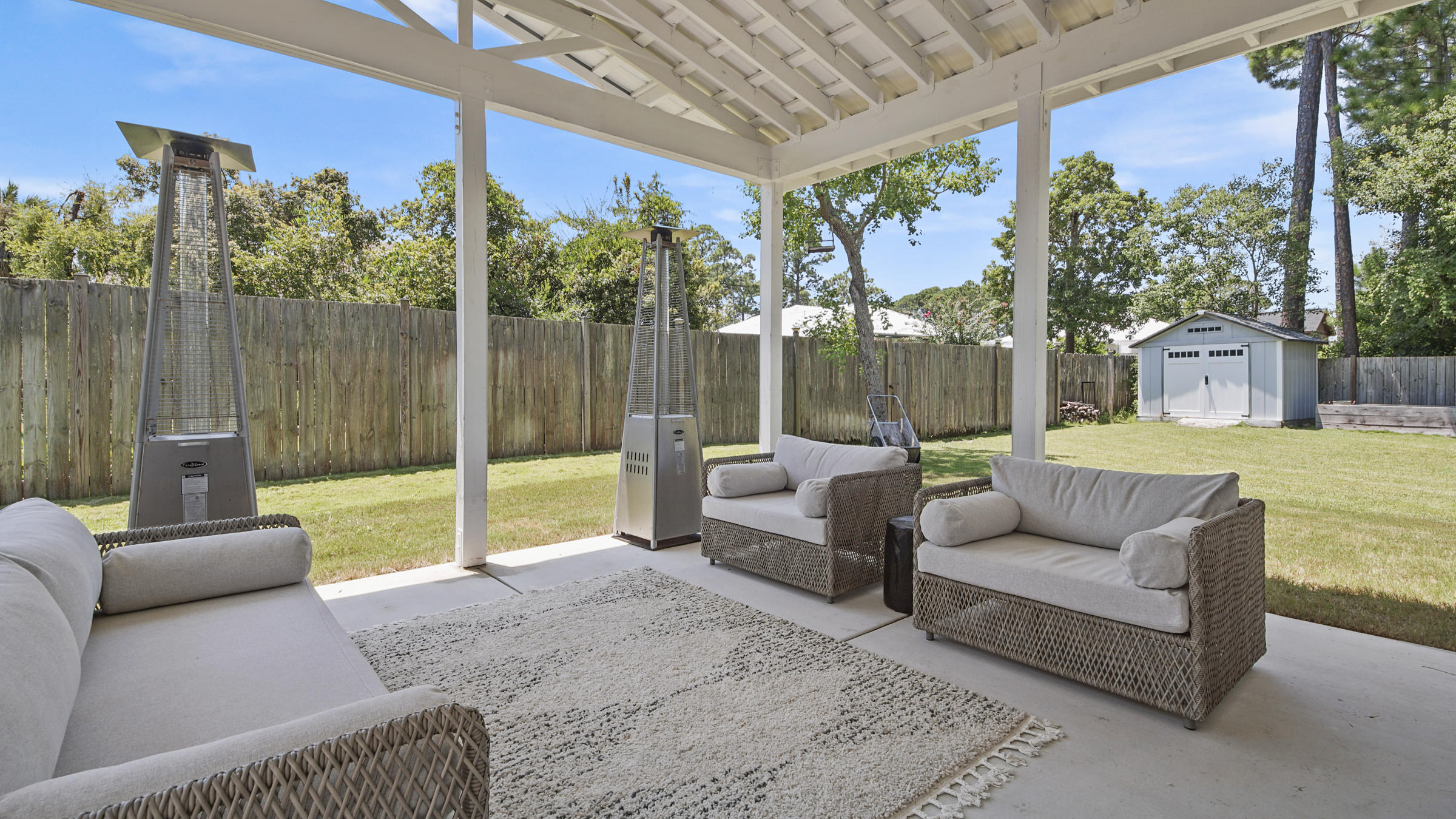 HOLIDAY SHORES ESTATES - Residential