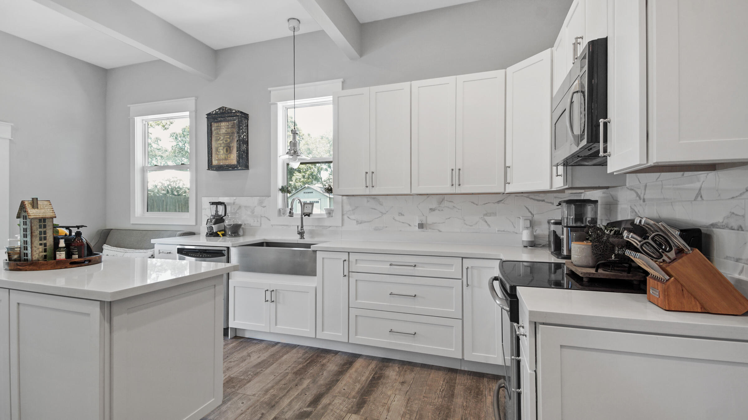 HOLIDAY SHORES ESTATES - Residential