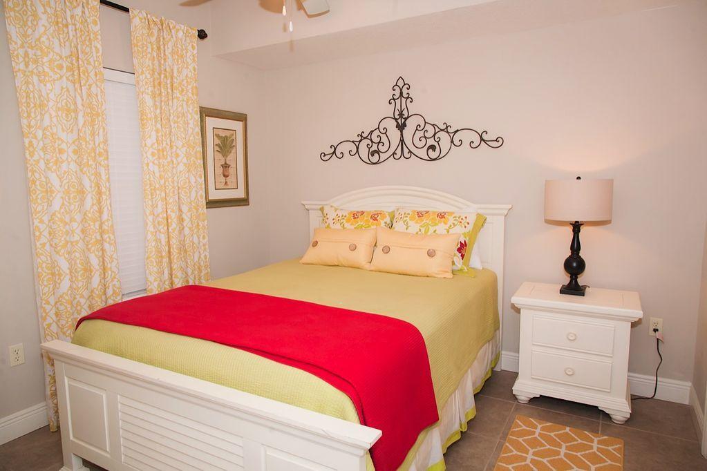 ARIEL DUNES I - Residential