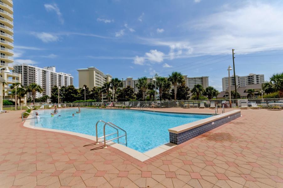 ARIEL DUNES I - Residential