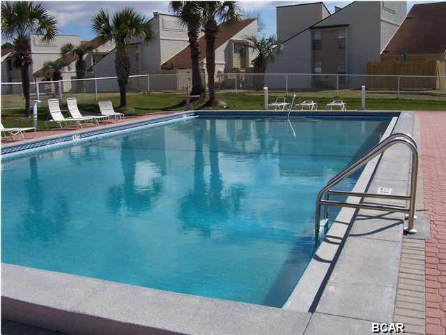 HORIZON SOUTH 1 CONDO - Residential