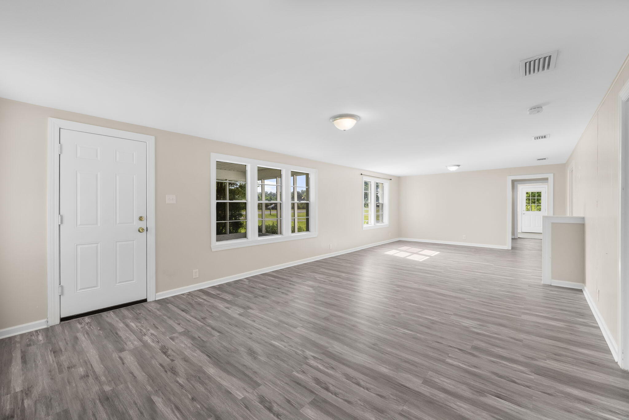 NO RECORDED SUBDIVISION - Residential