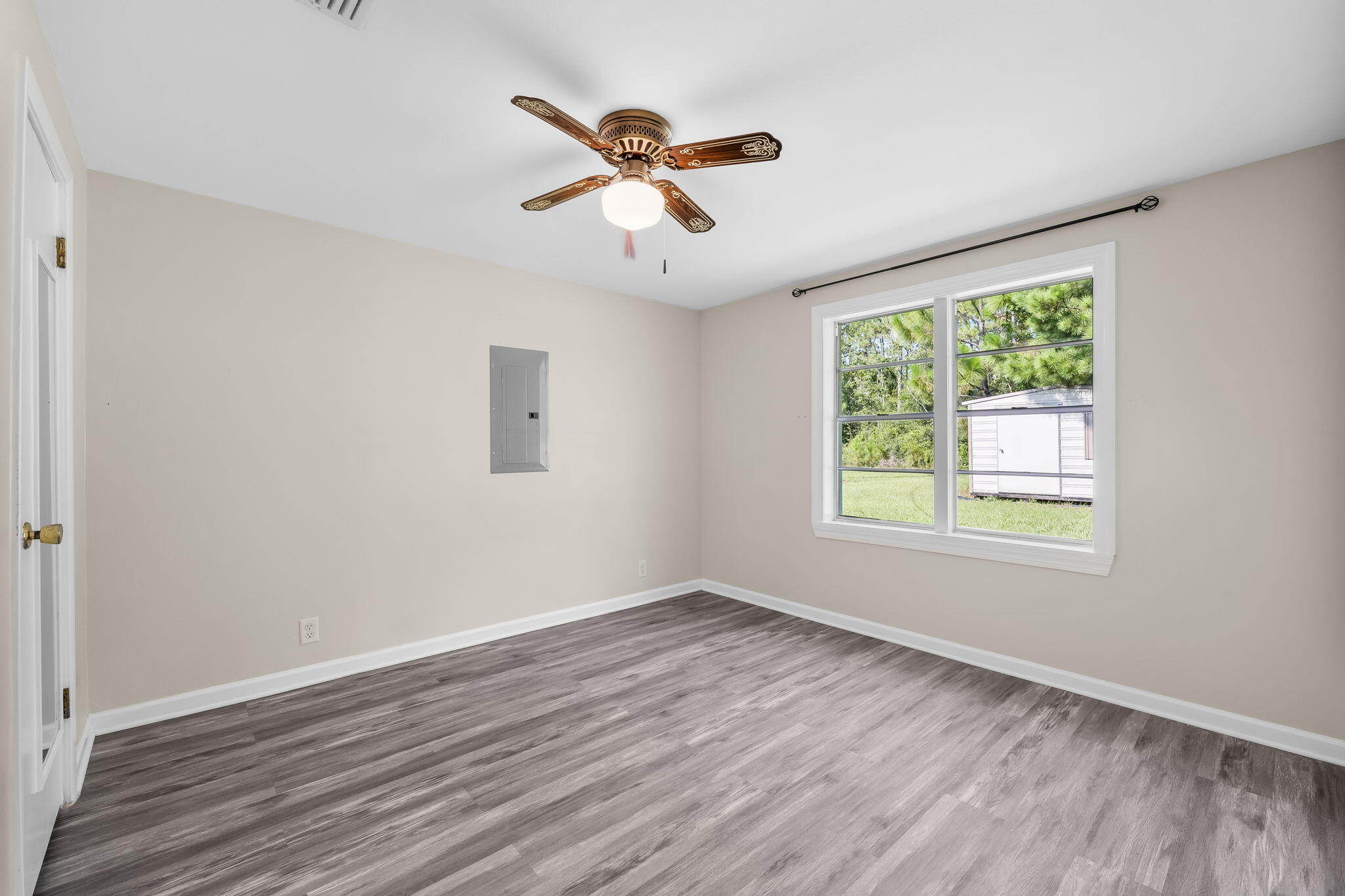NO RECORDED SUBDIVISION - Residential