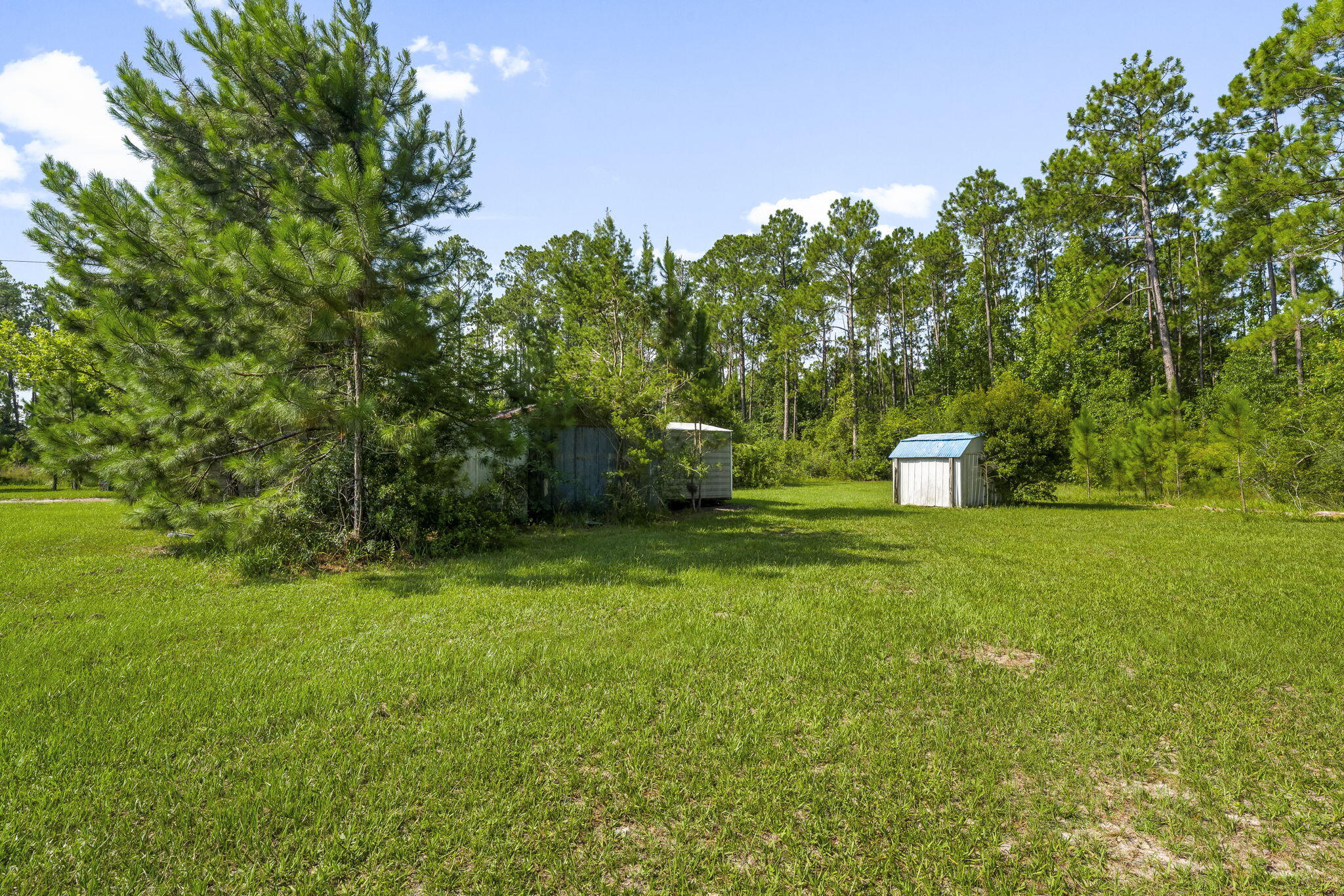 NO RECORDED SUBDIVISION - Residential