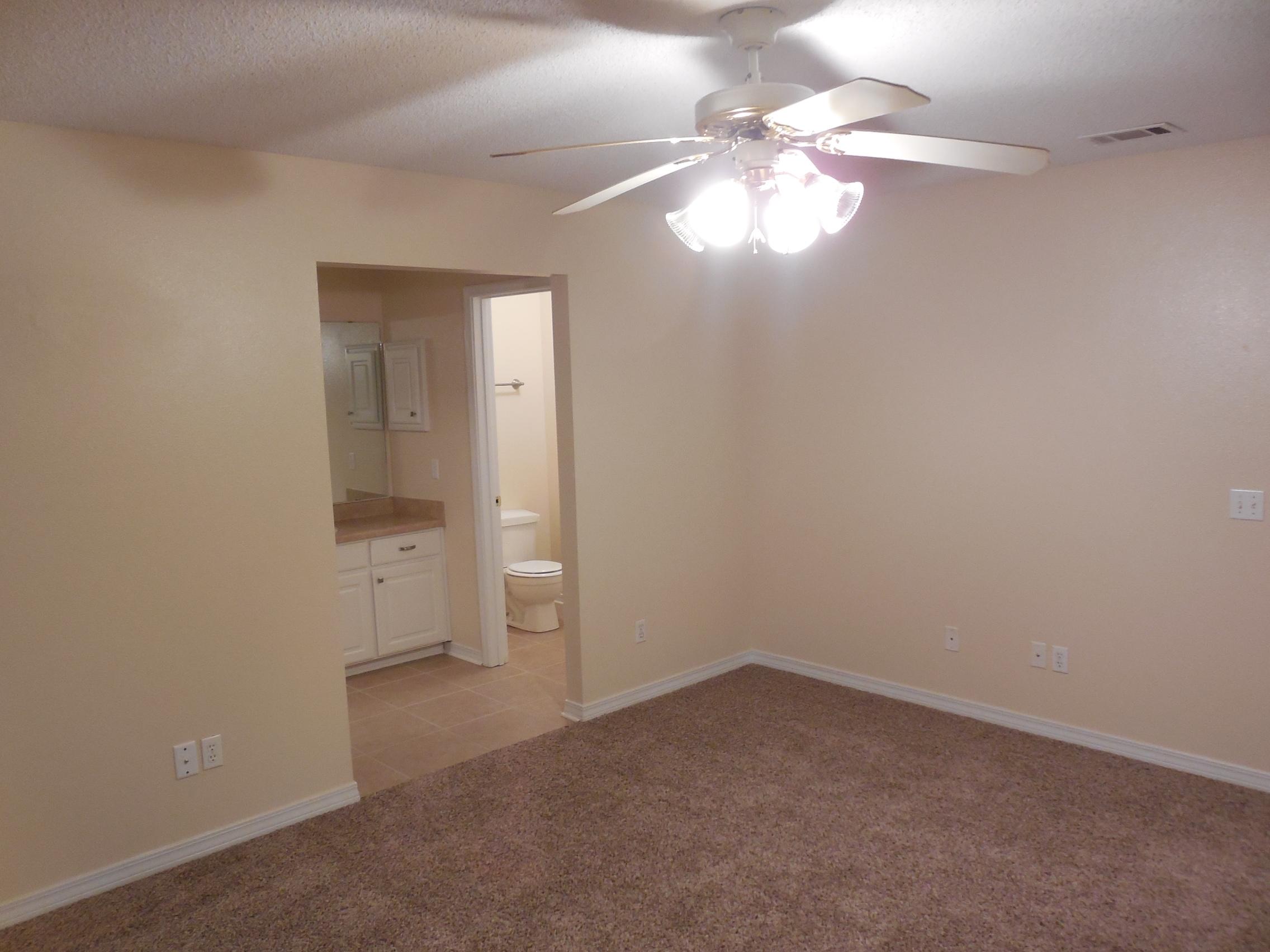 CHEROKEE BEND S/D - Residential