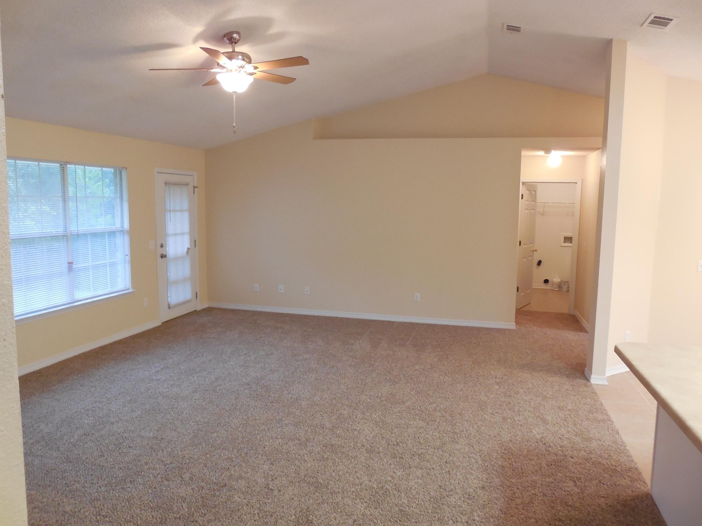 CHEROKEE BEND S/D - Residential