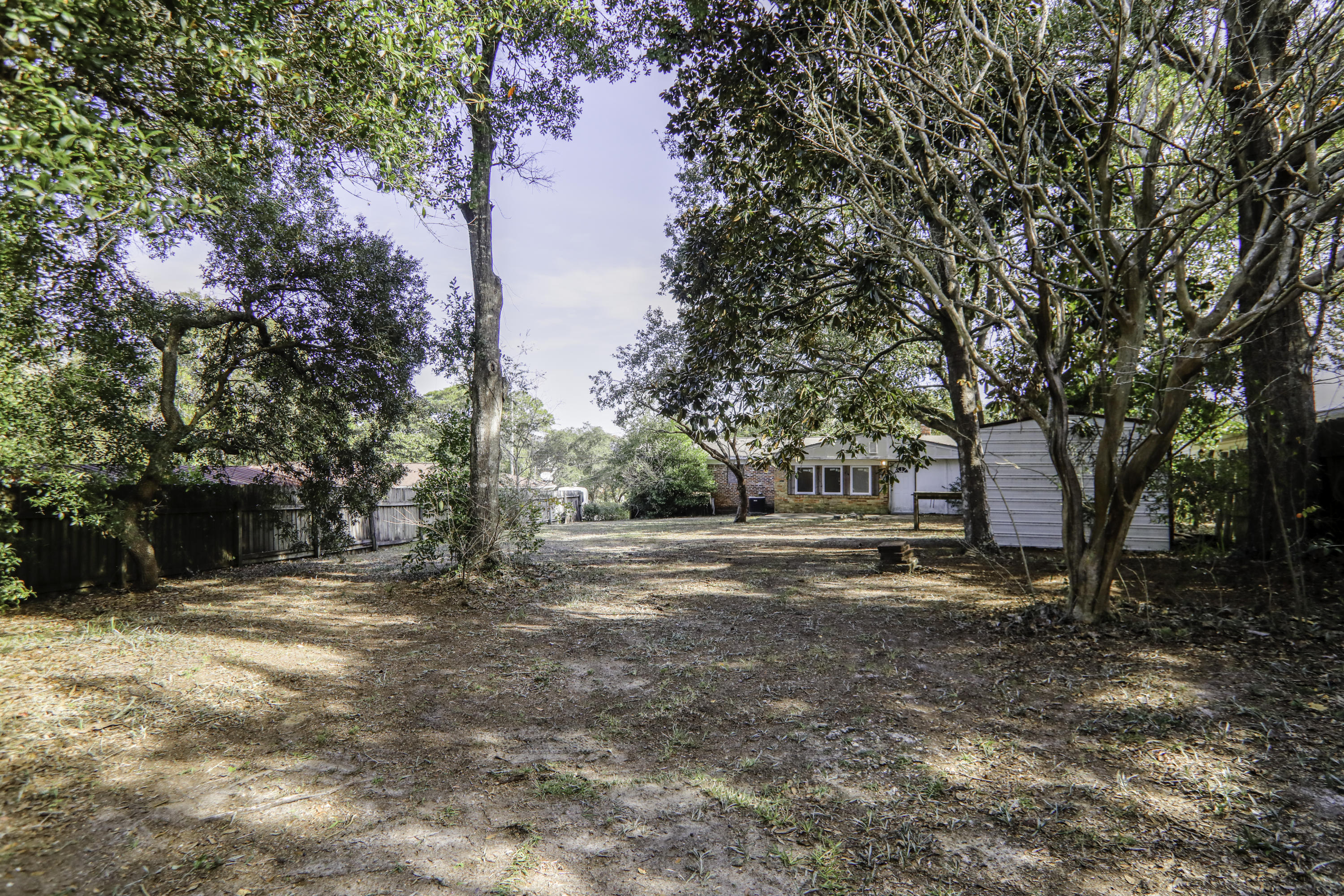 BAYOU WOODS - Residential