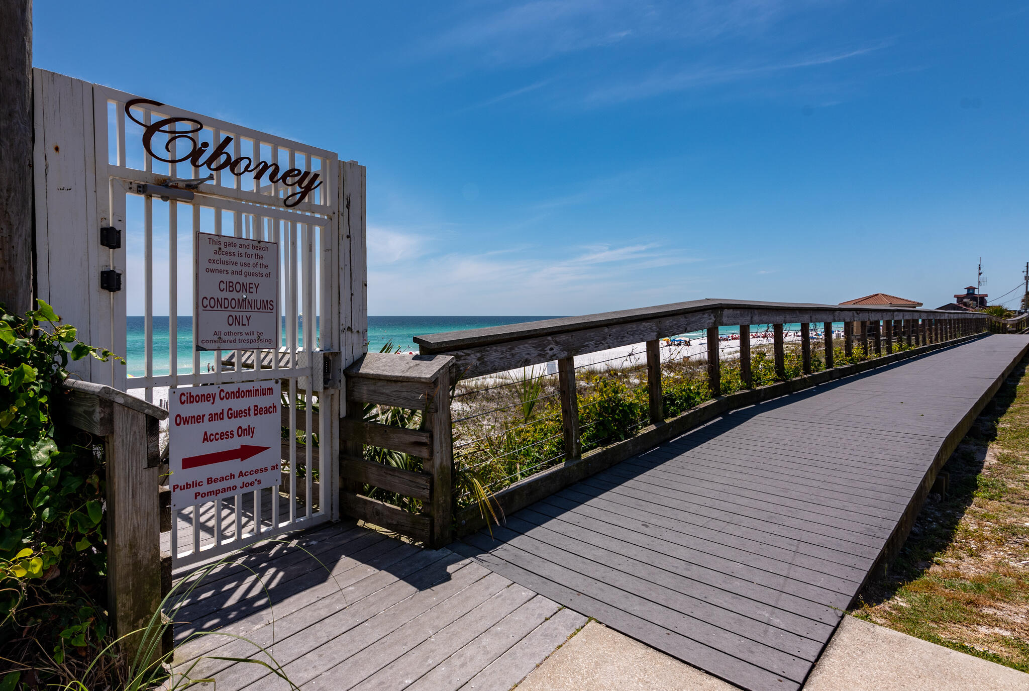 CIBONEY CONDO - Residential