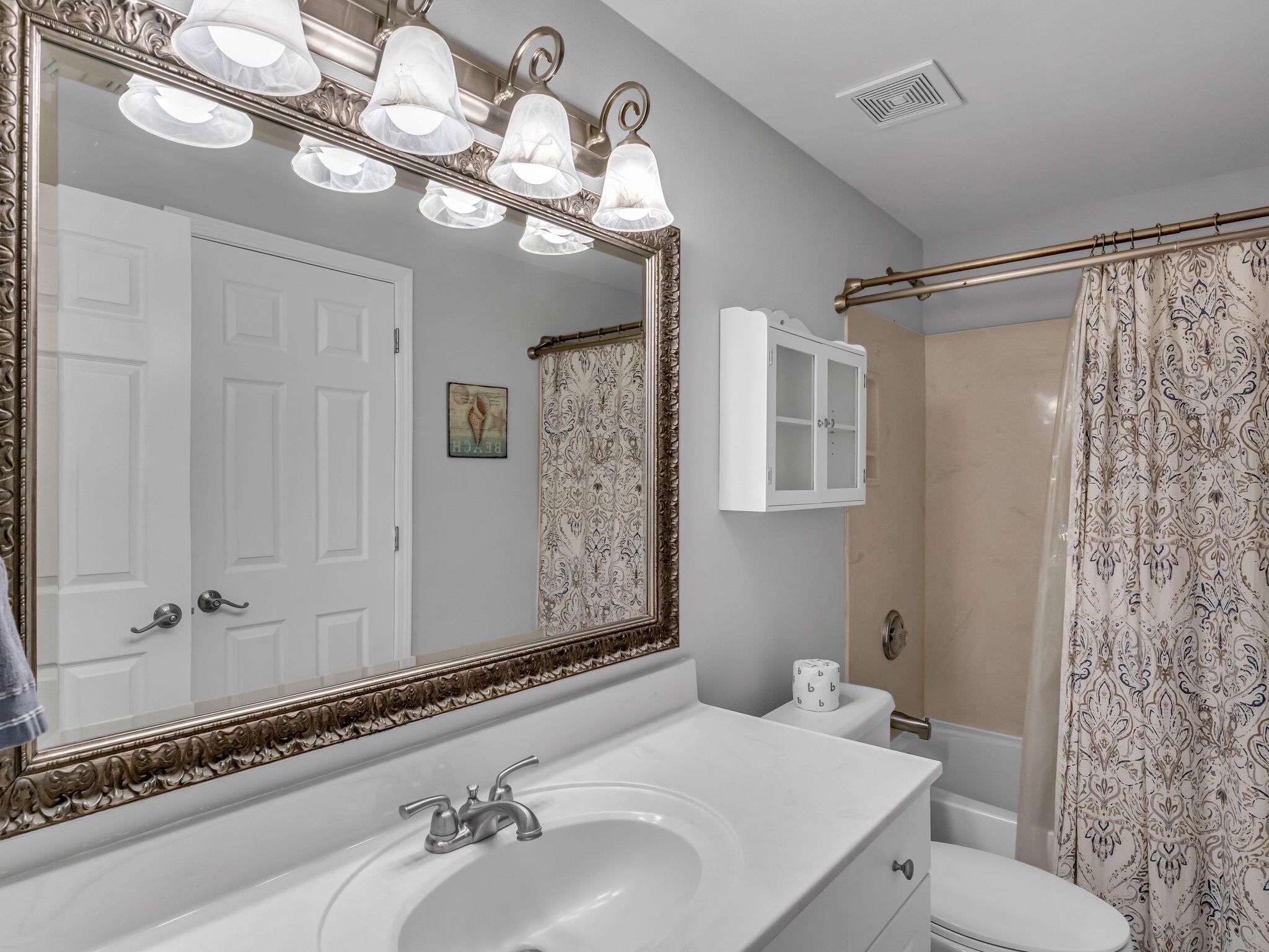 CIBONEY CONDO - Residential