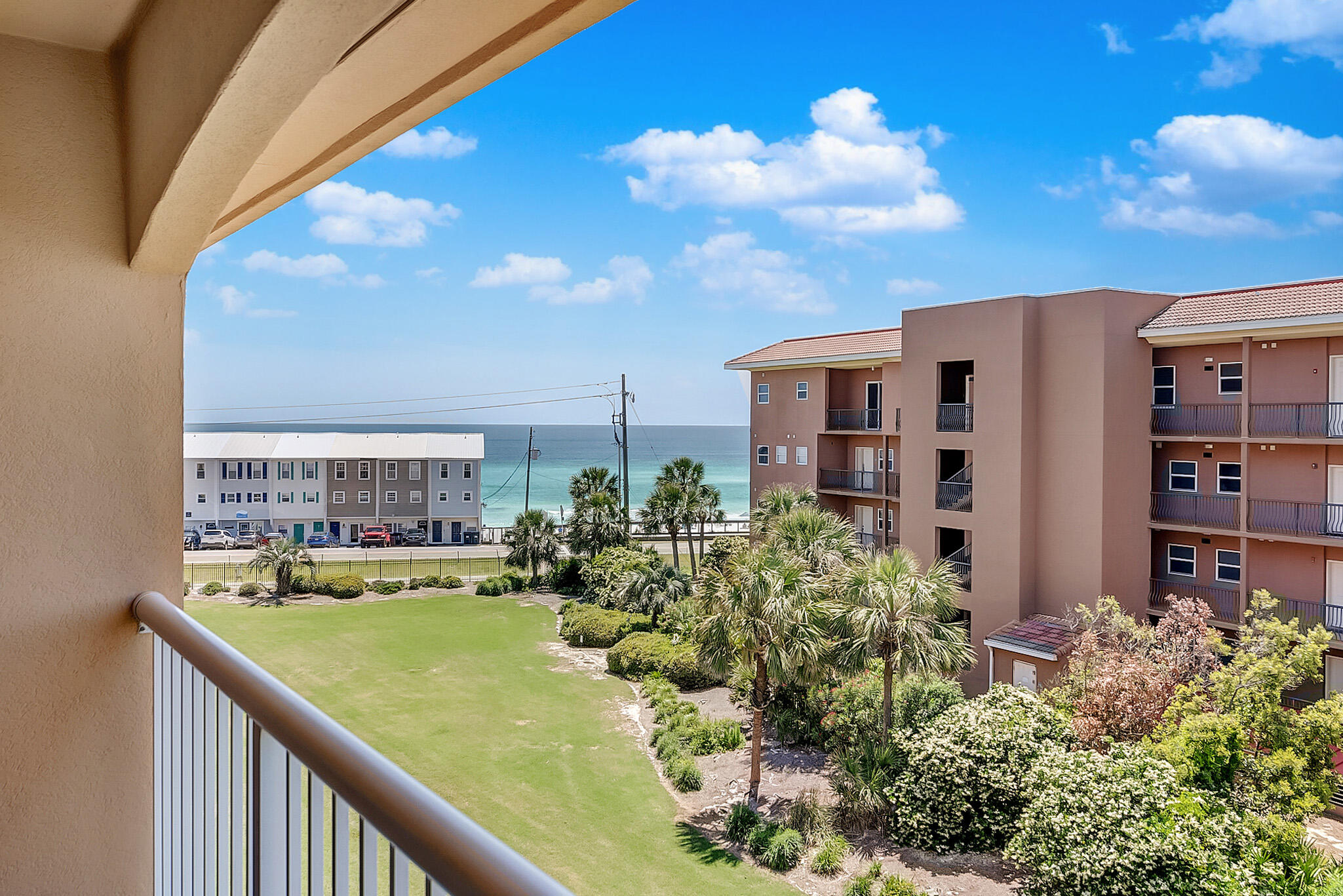 CIBONEY CONDO - Residential