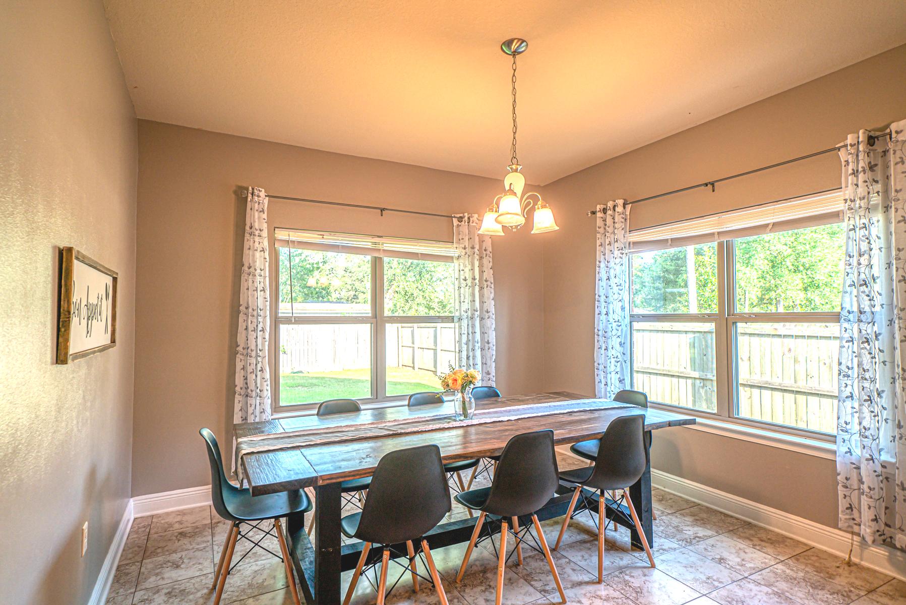 AUTUMN WOODS - Residential