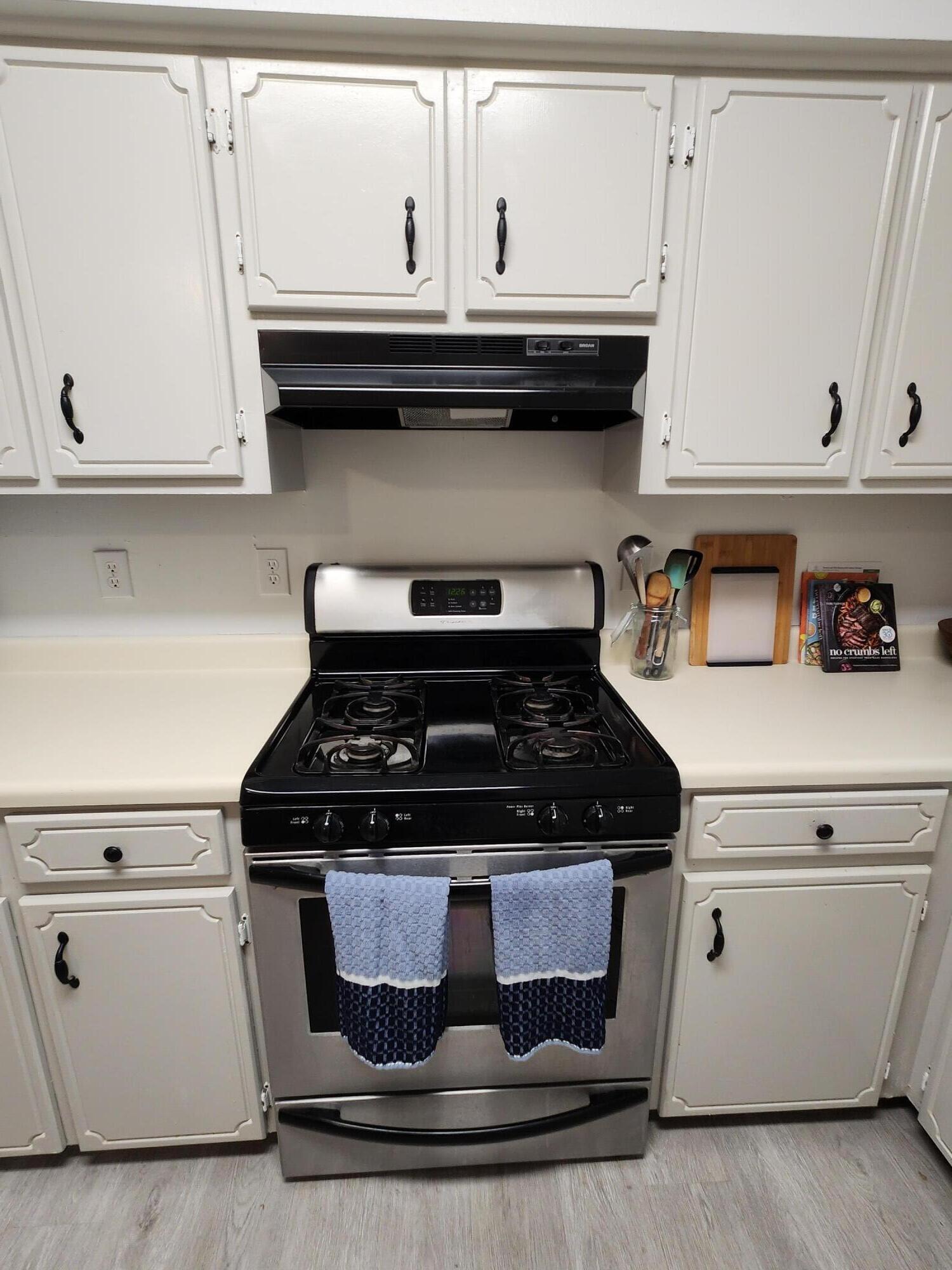 METES & BOUNDS - Residential Lease