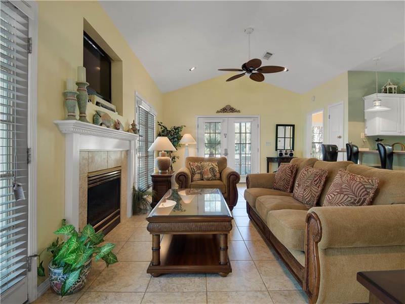 CRYSTAL BEACH - Residential