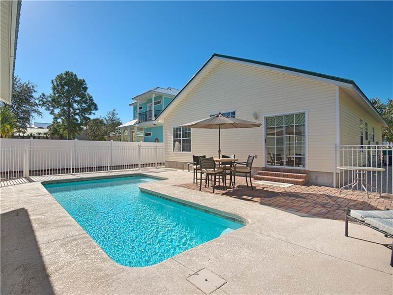 CRYSTAL BEACH - Residential