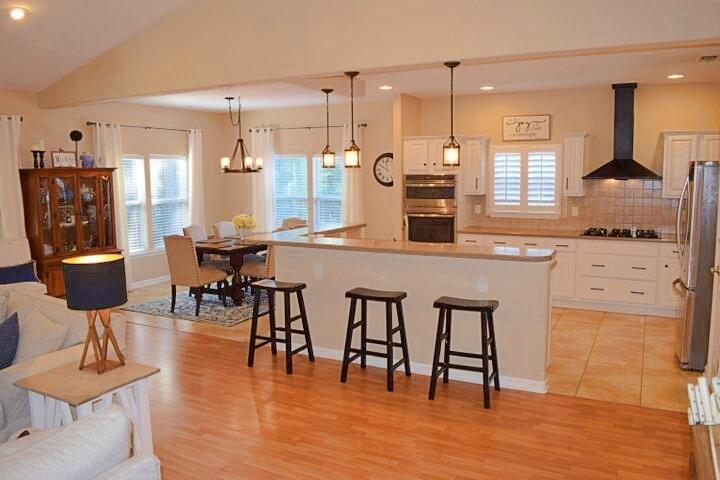 HAMMOCK BAY - Residential