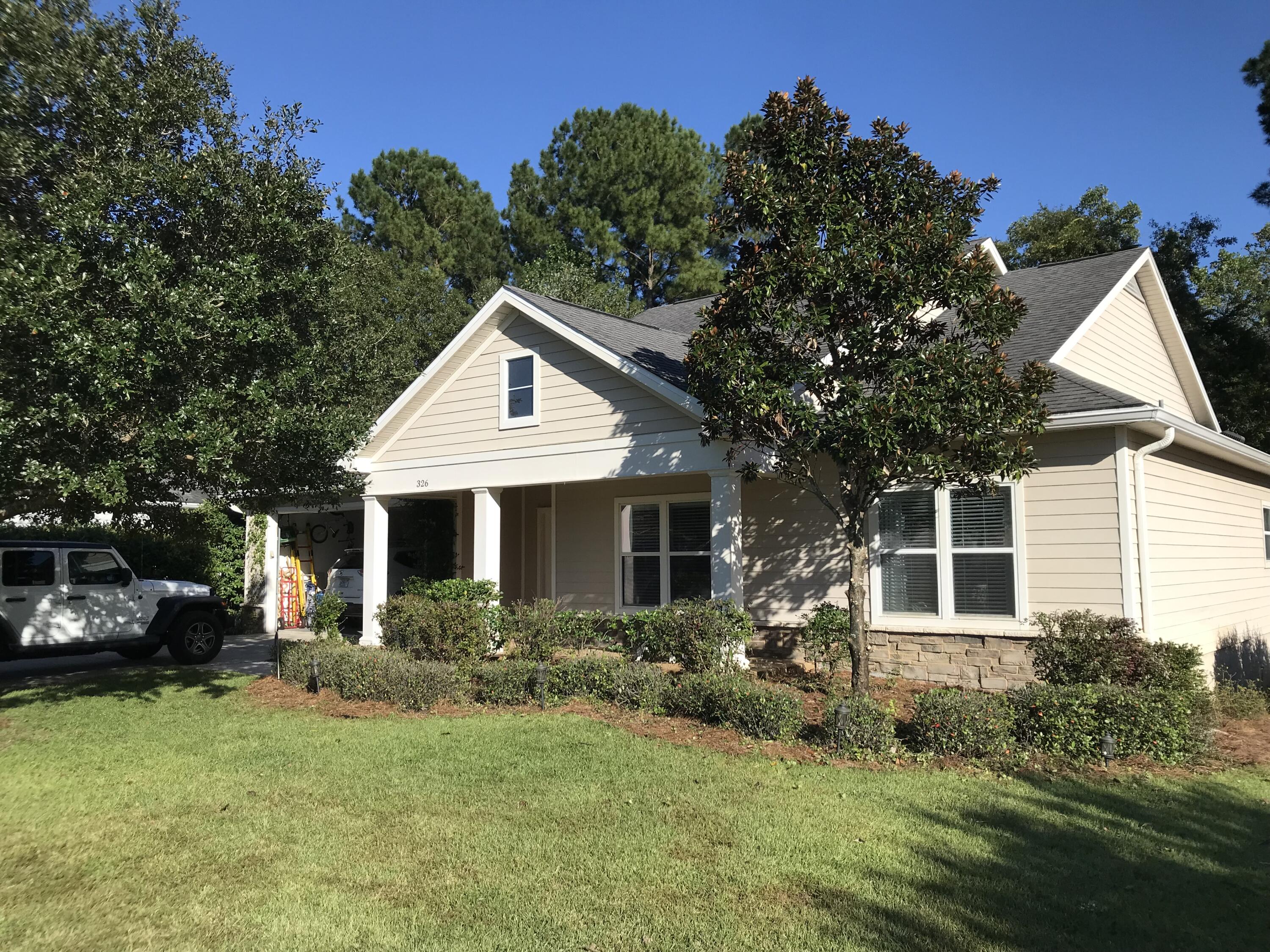 HAMMOCK BAY - Residential