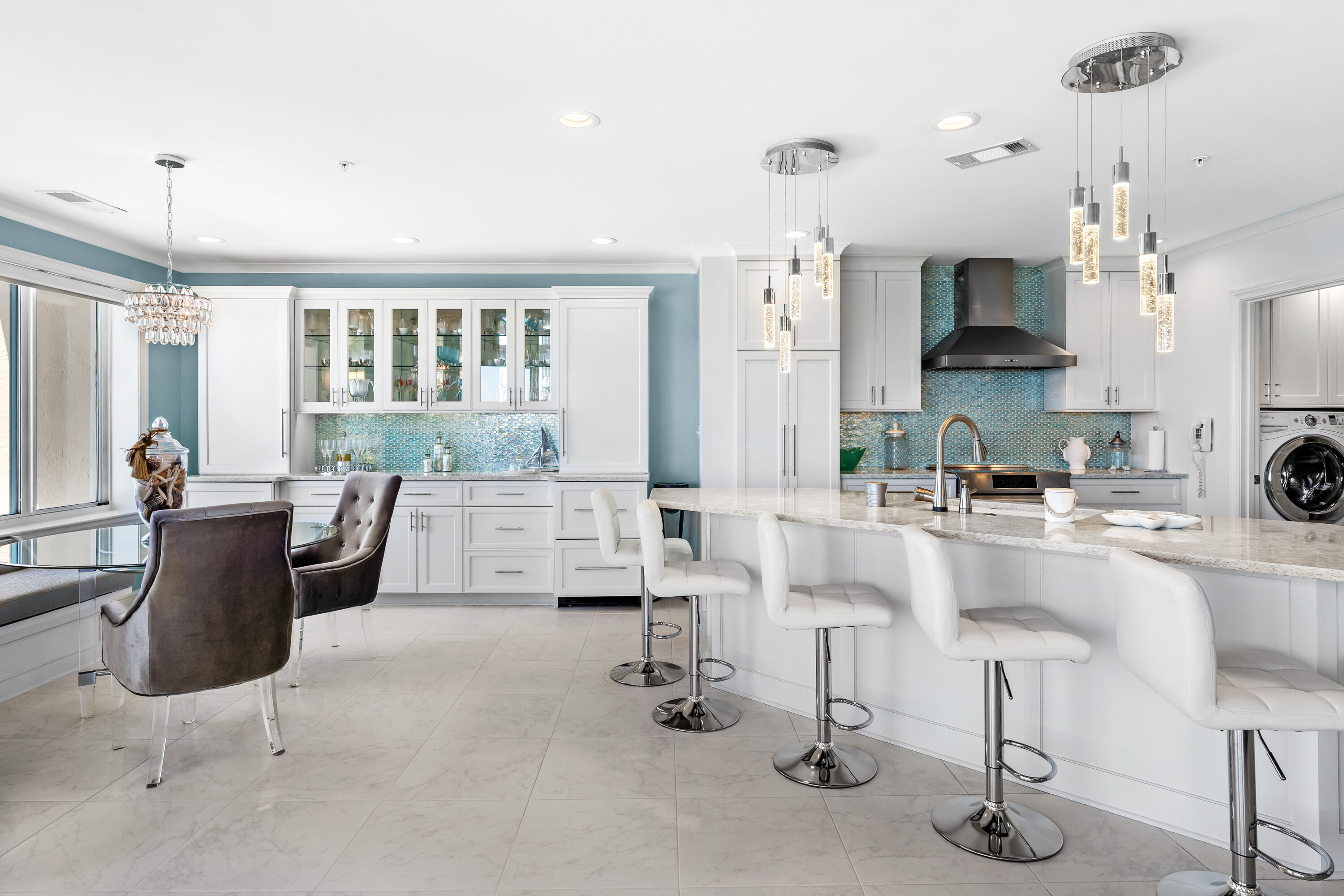 SOUTHWINDS II - Residential