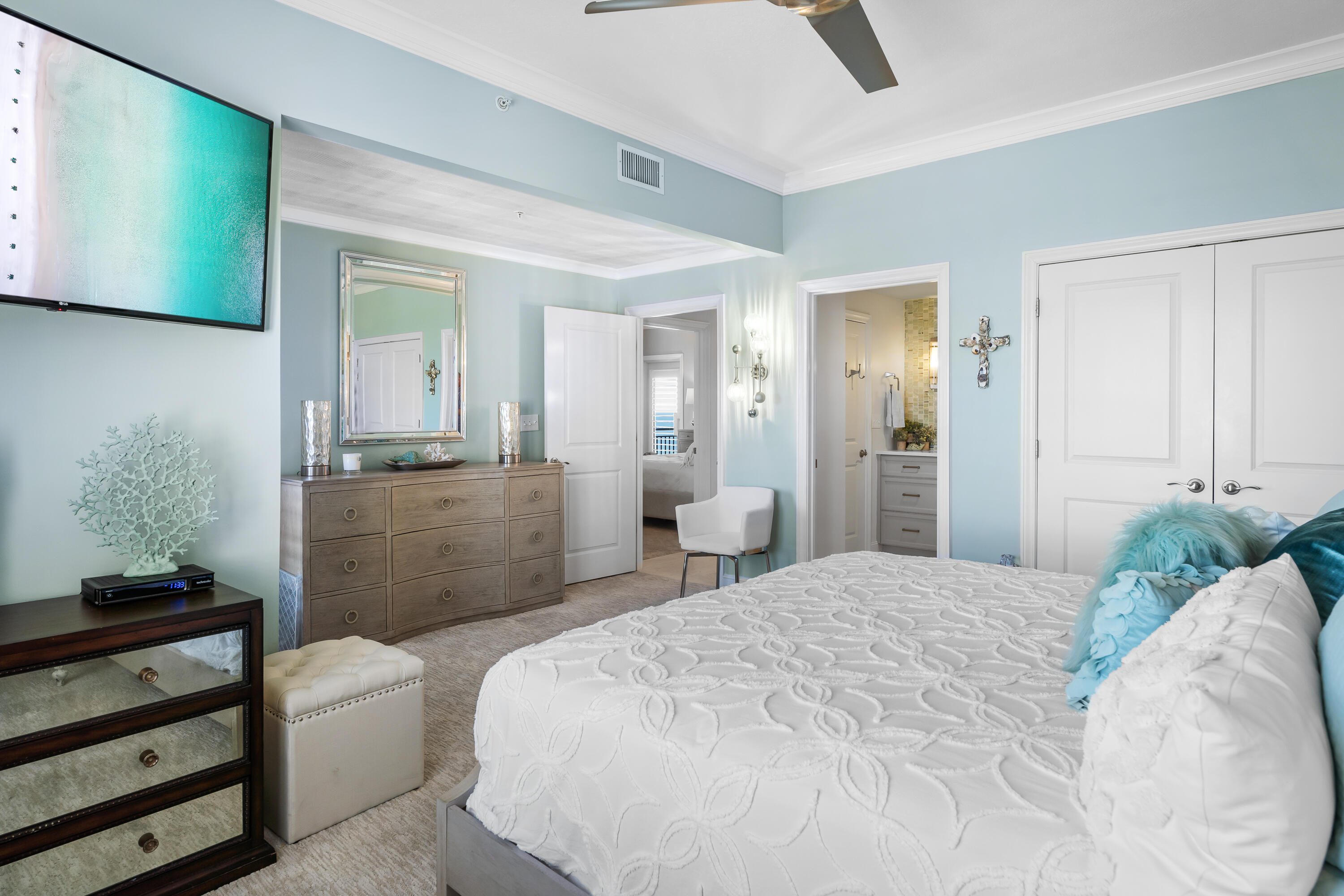 SOUTHWINDS II - Residential
