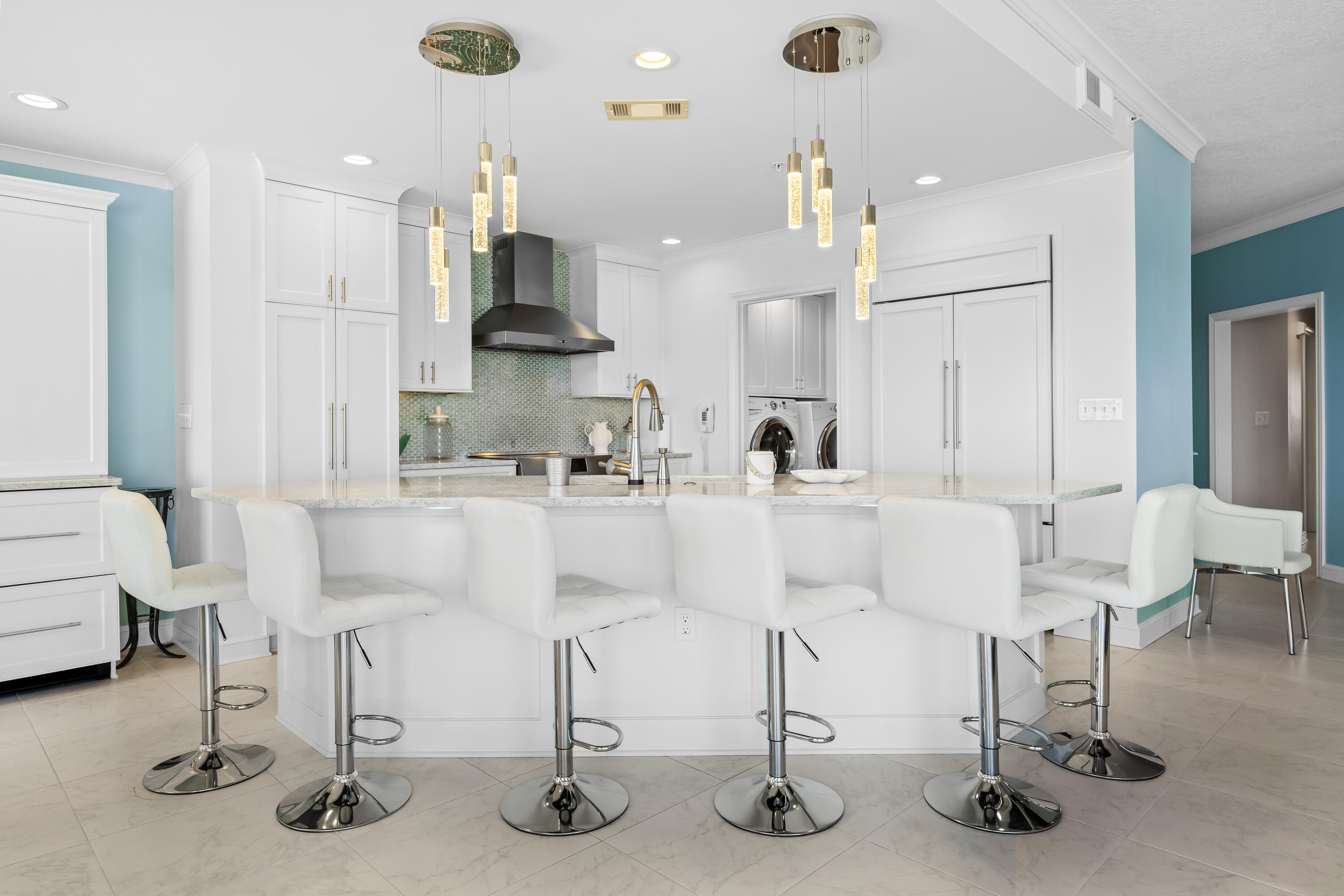 SOUTHWINDS II - Residential