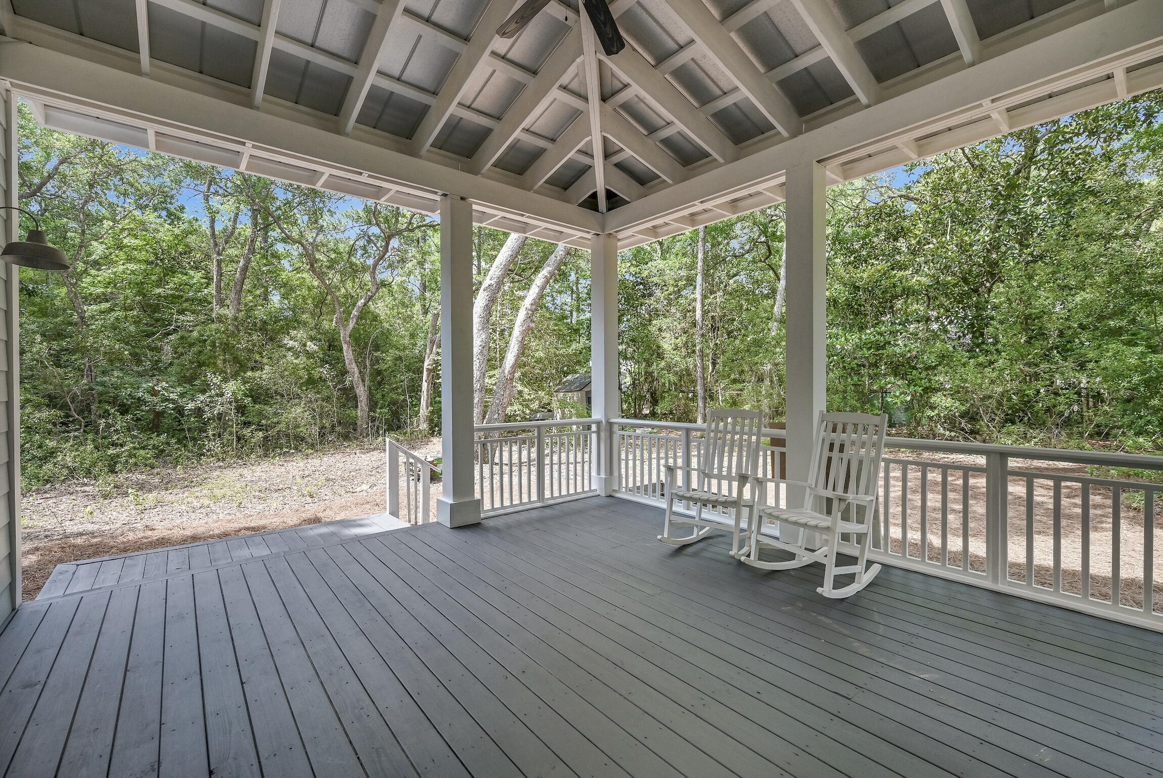 THE WOODS - Residential