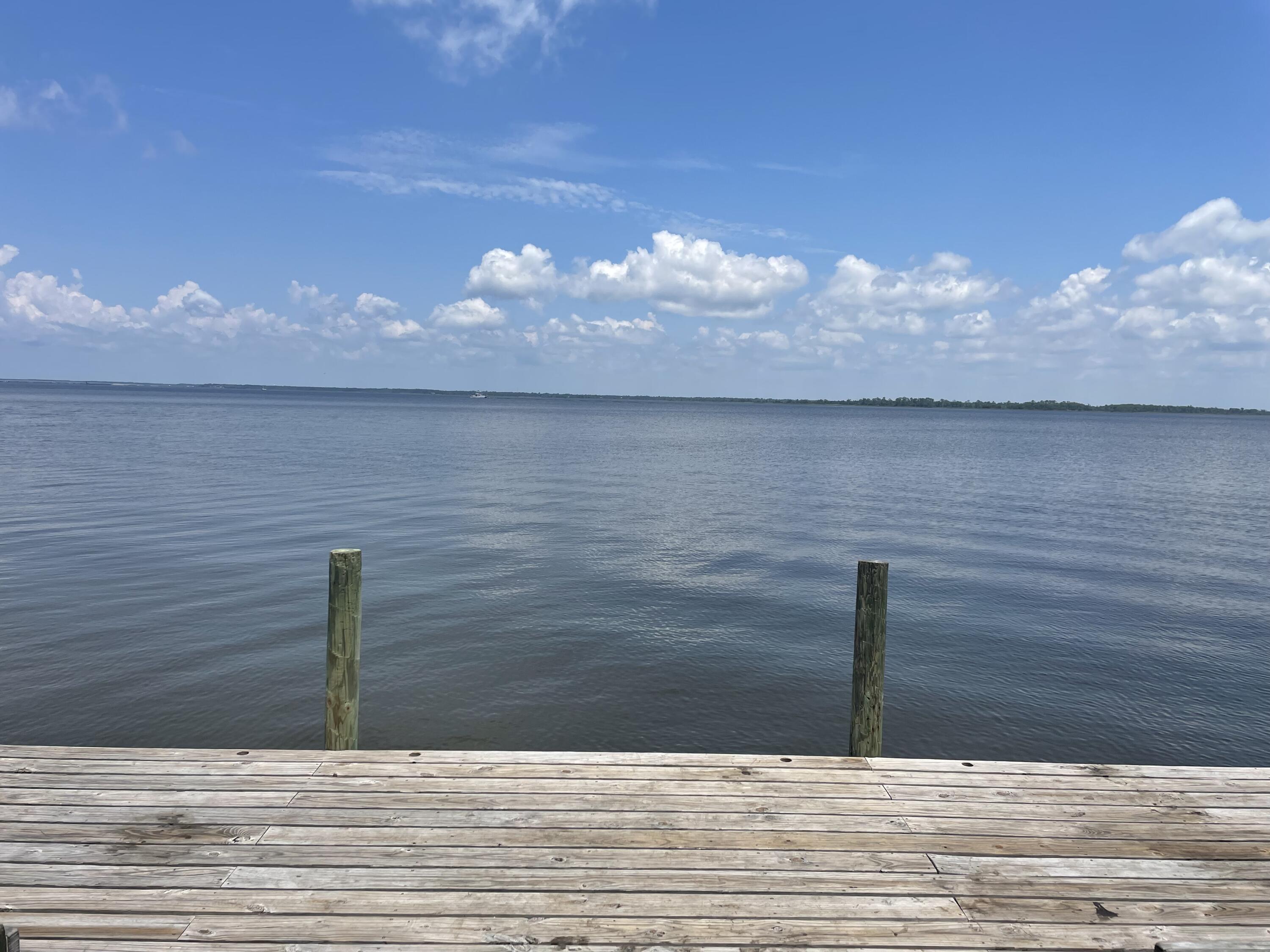 THE WOODS - Residential