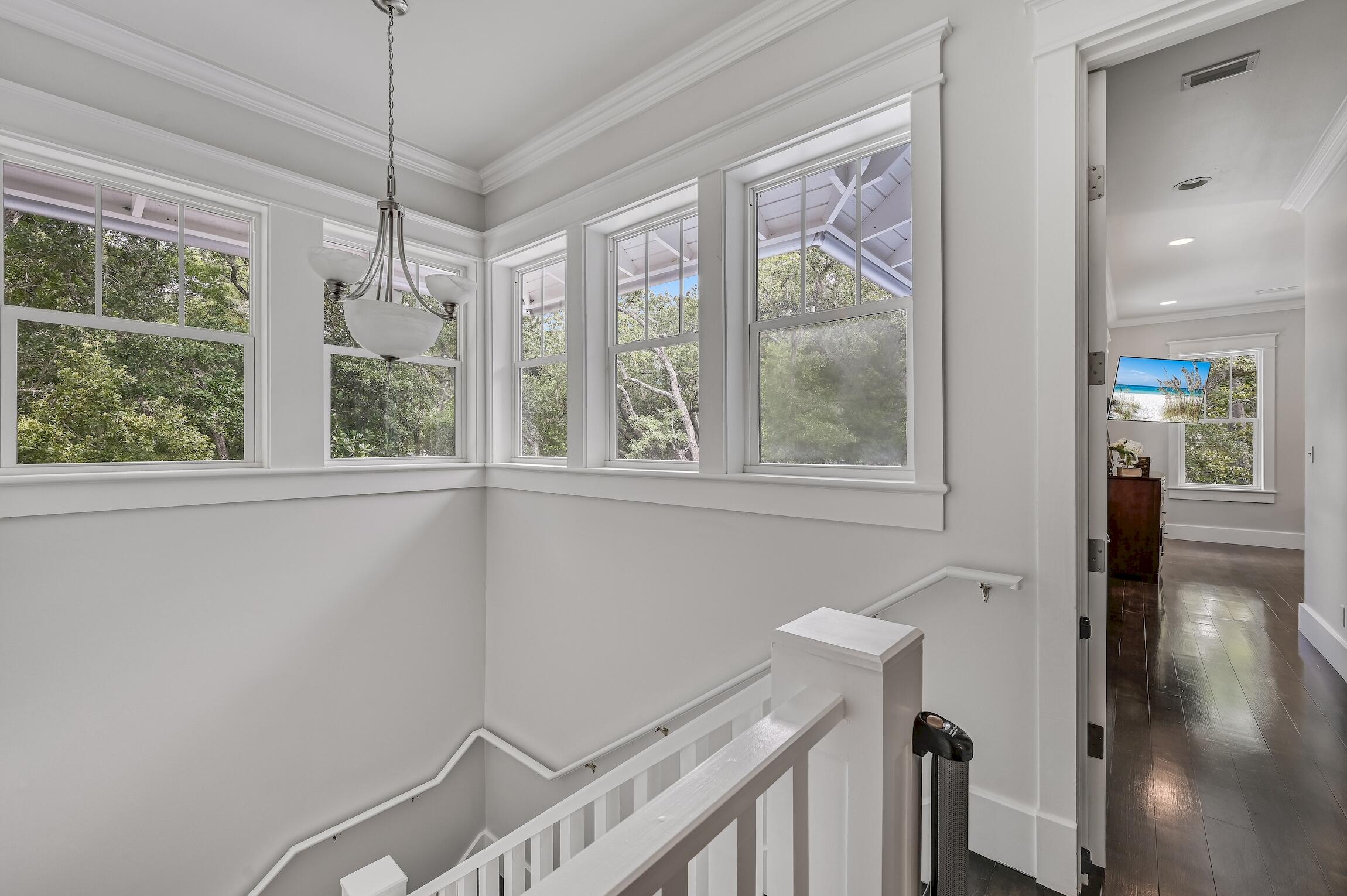 THE WOODS - Residential