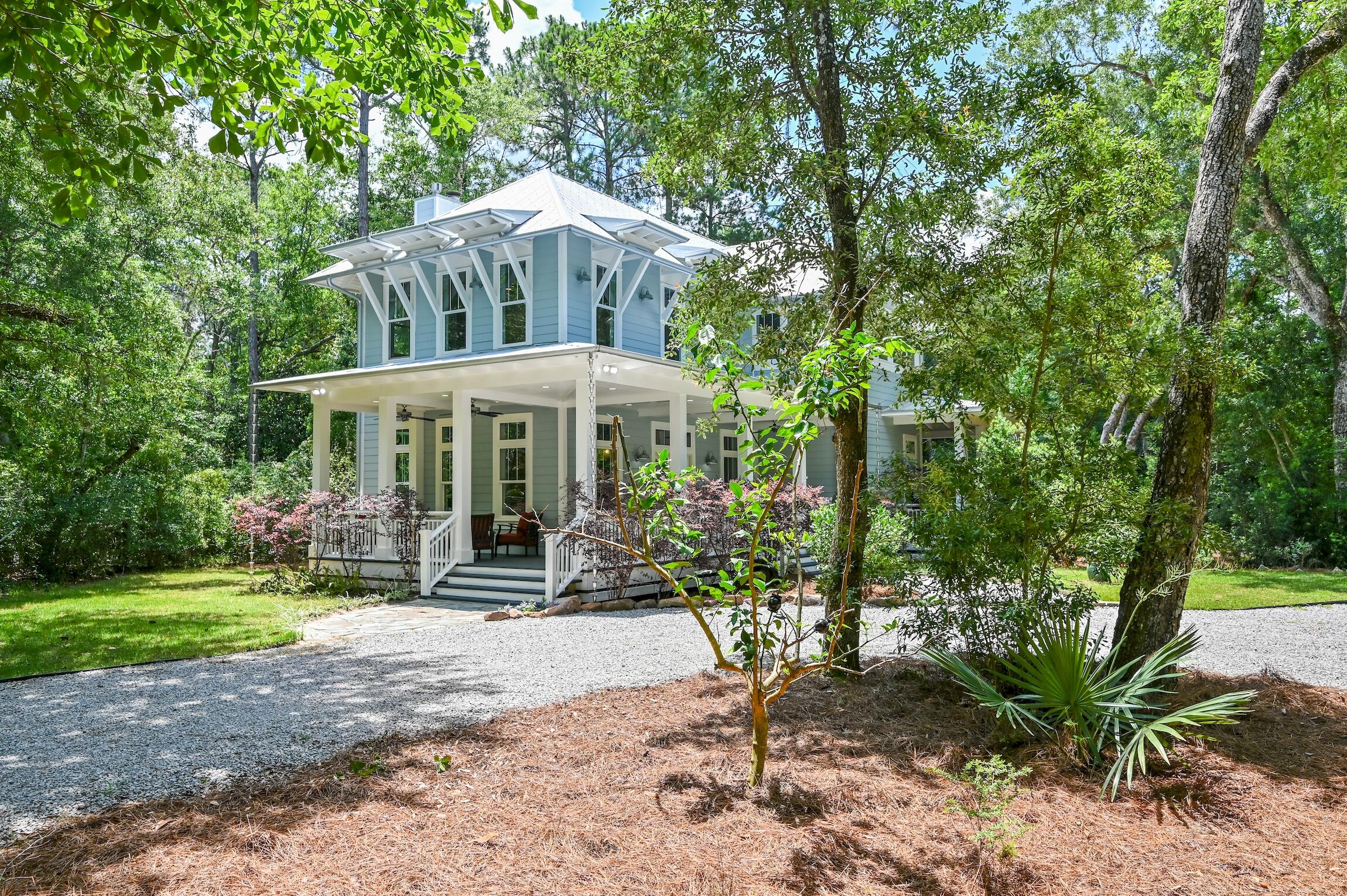 THE WOODS - Residential