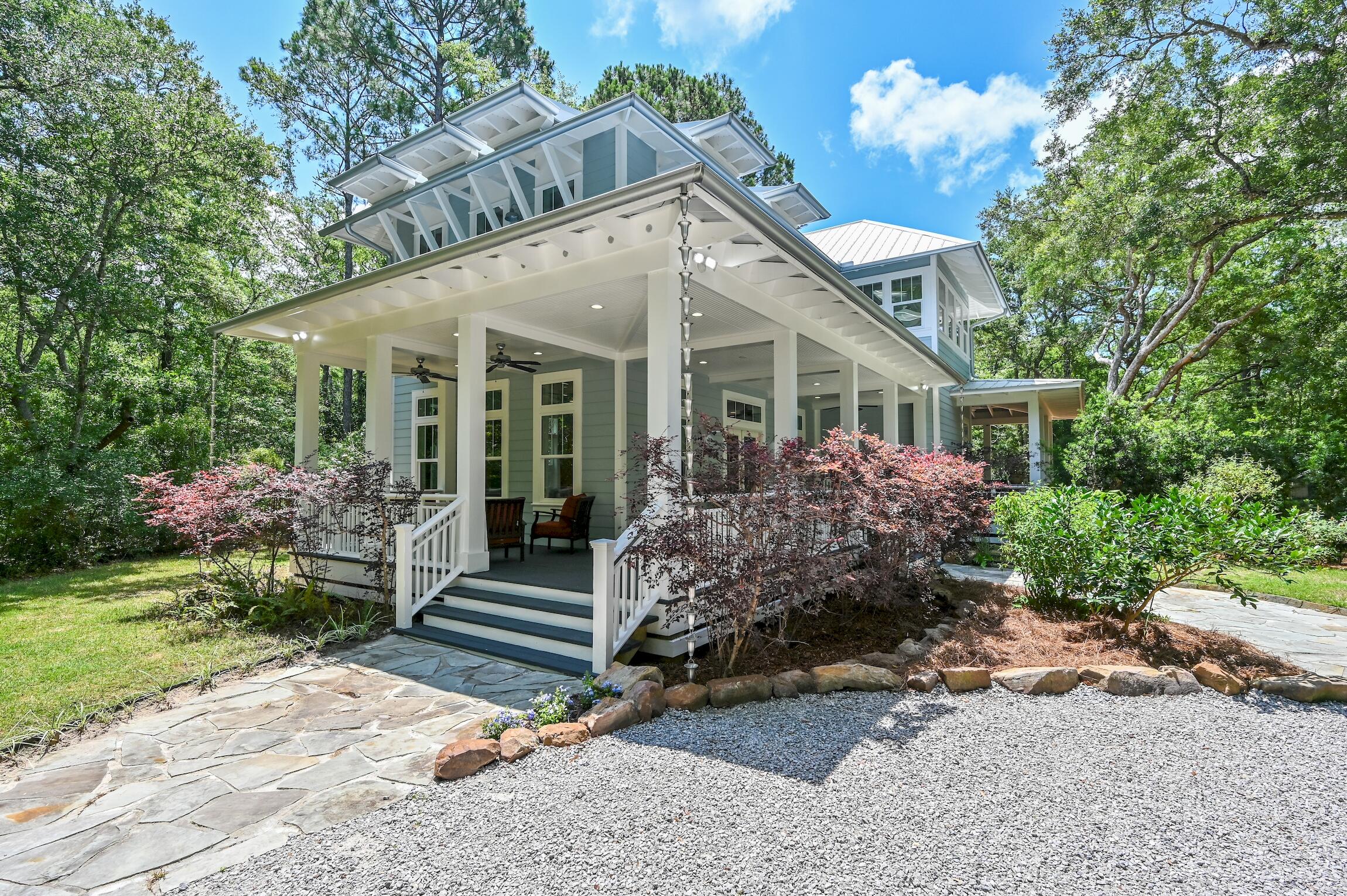 THE WOODS - Residential