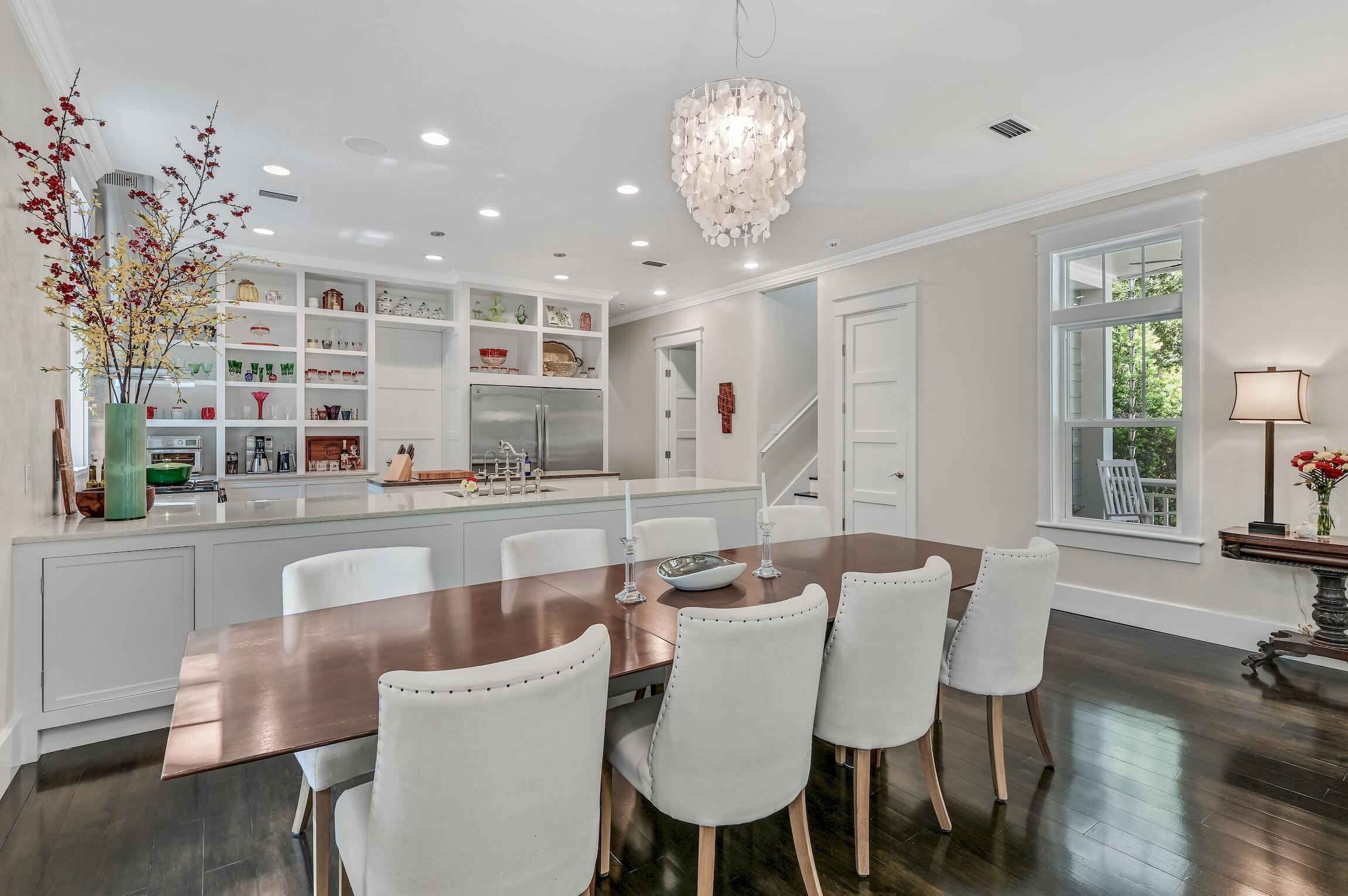 THE WOODS - Residential