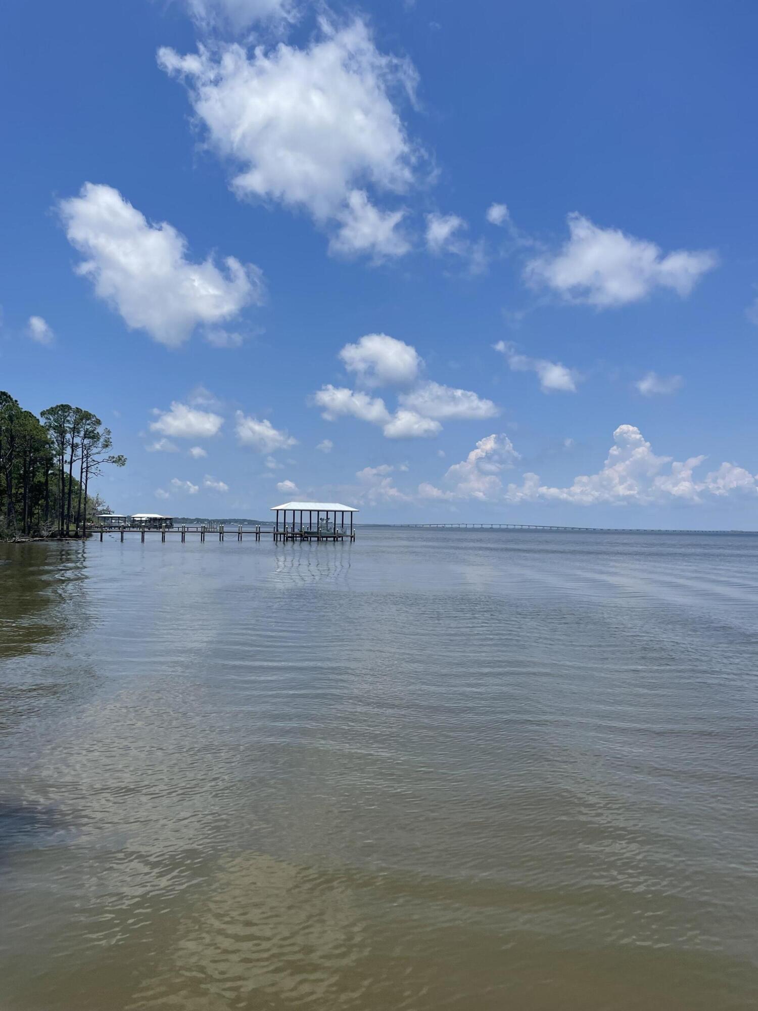 THE WOODS - Residential